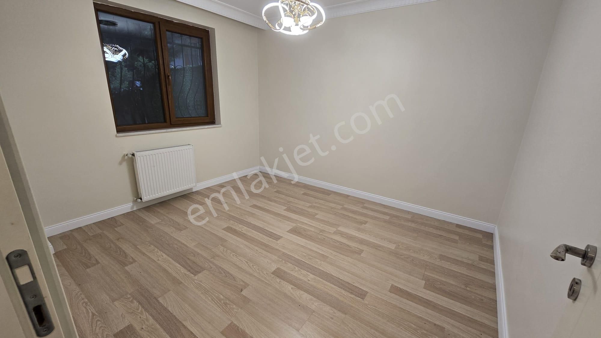 Beylikdüzü Yakuplu 2+1 Net 80 M² Müstakil Bahçe Kullanımlı İçi Yapılı Daire - Görsel 16