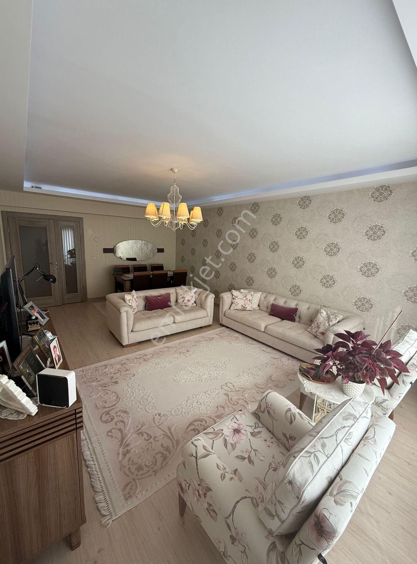 Cihandan Kızılcahamam Cadde Paraleli Arakatta Kök Tapulu 4+1 - Görsel 12