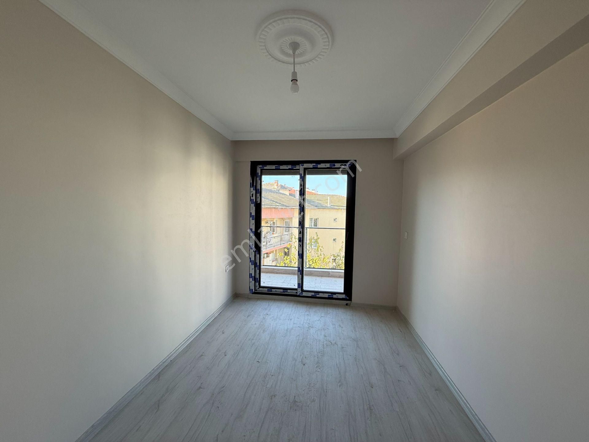 Seferihisar Camikebir – İzmir Caddesinde 2+1 Satılık Daire - Görsel 9