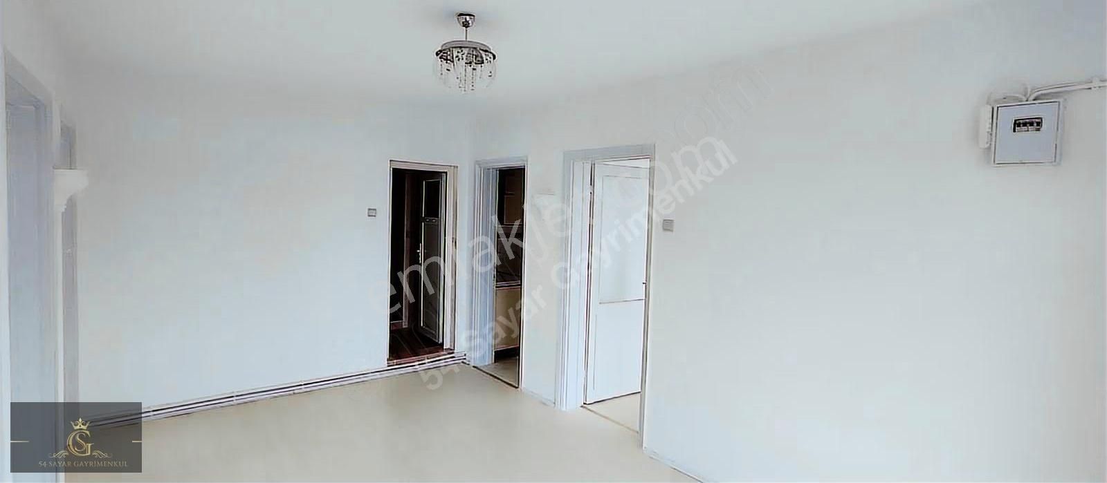 54sayar Gayrimenkul'den Emniyet Müdürlüğü Yakınında Kiralık 3+1