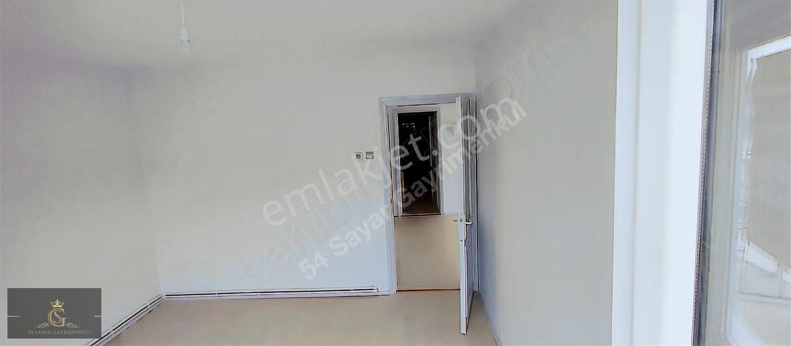 54sayar Gayrimenkul'den Emniyet Müdürlüğü Yakınında Kiralık 3+1 - Görsel 2