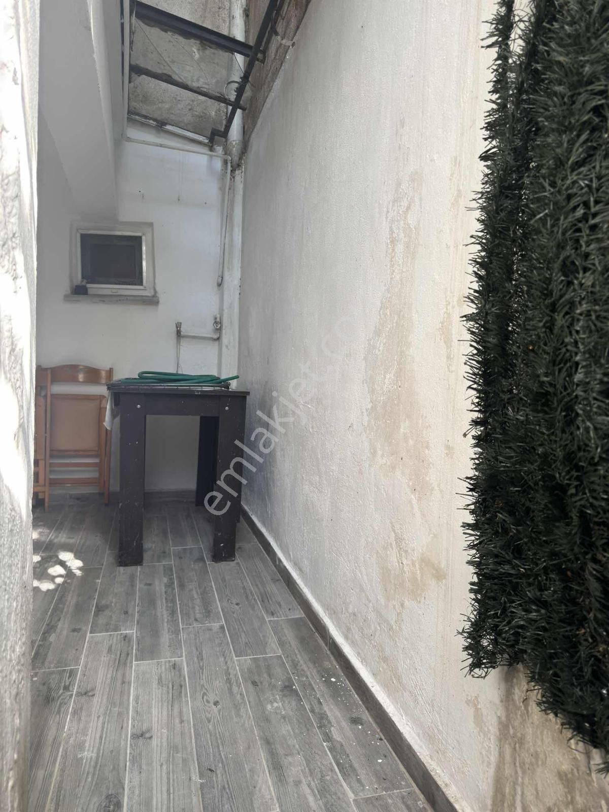 Ayvalık Zekibey Mahallesinde Pansiyonluk Satılık Bina - Görsel 16