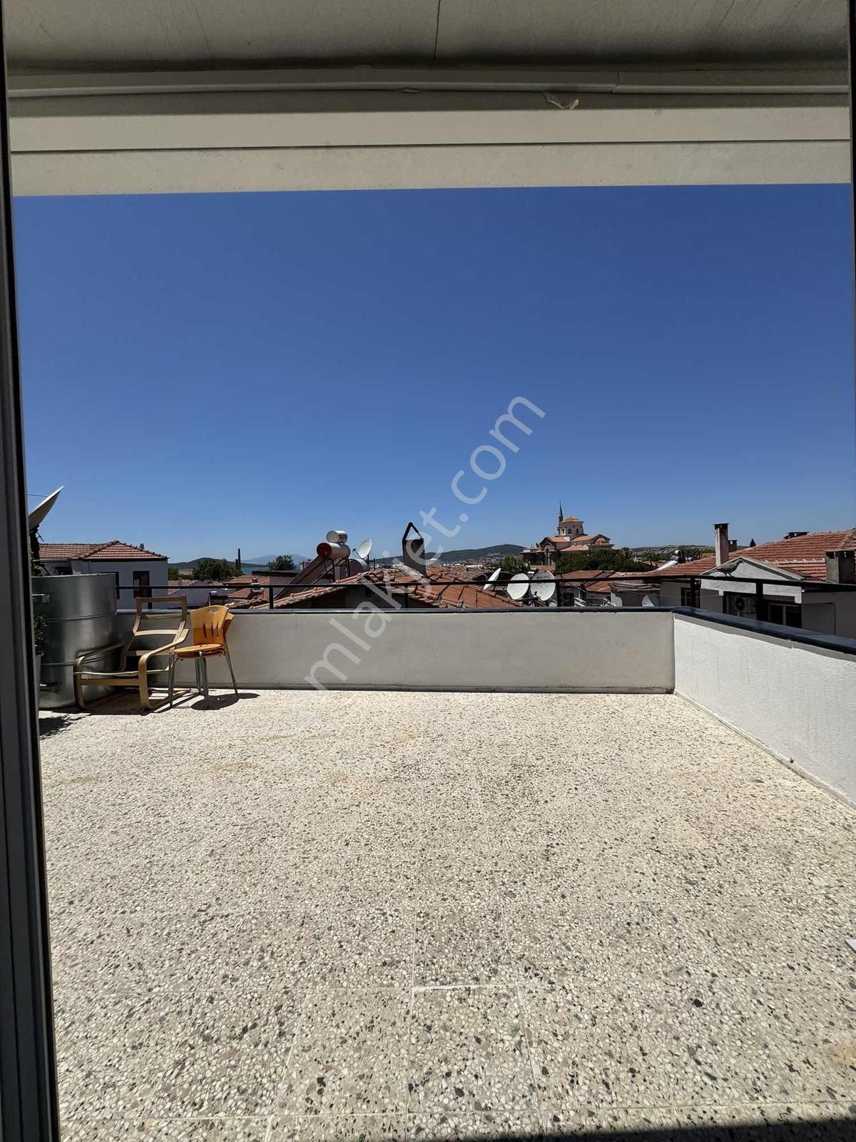 Ayvalık Zekibey Mahallesinde Pansiyonluk Satılık Bina - Görsel 7