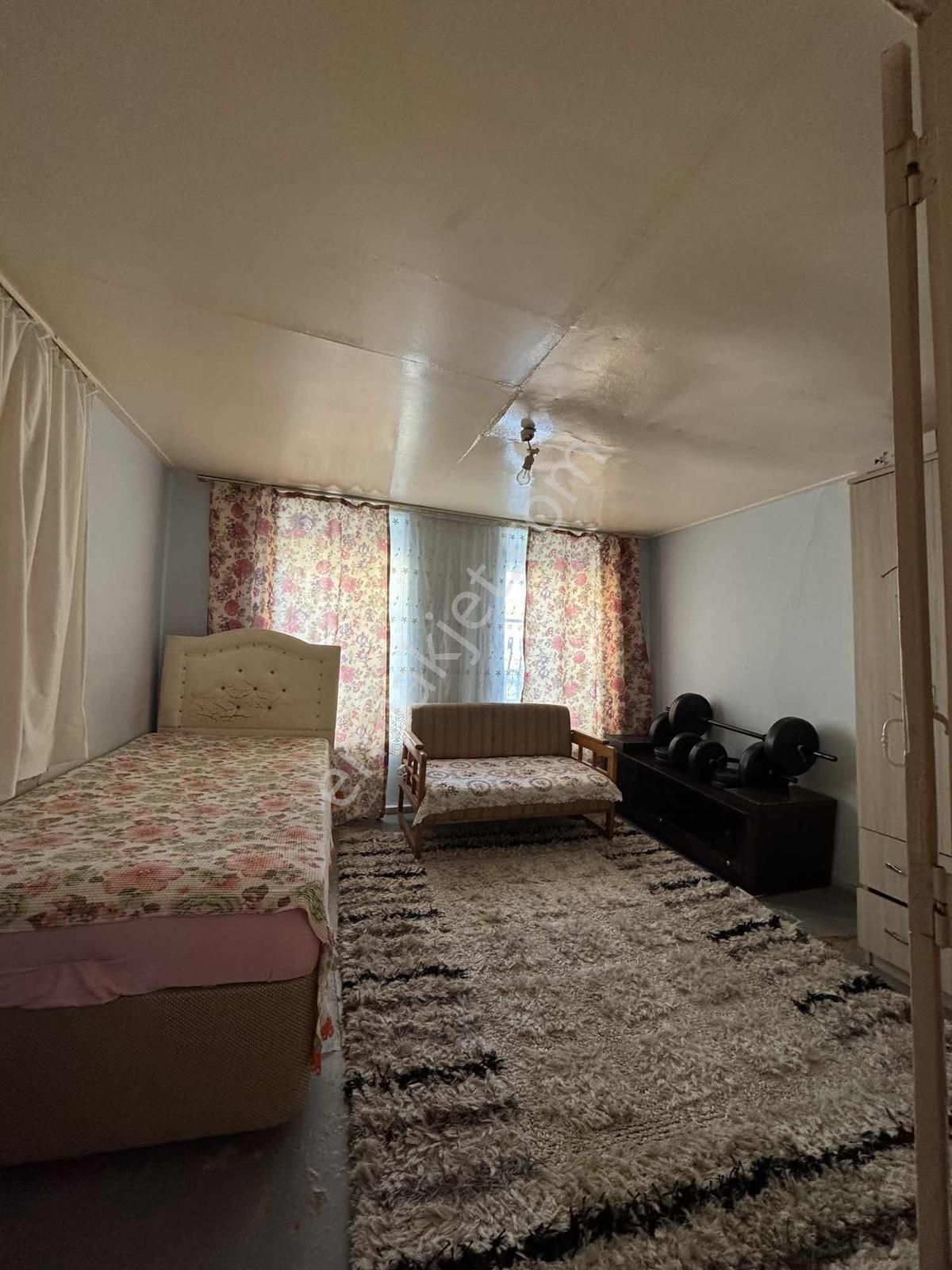 Ayvalık Hayrettinpaşa Mahallesinde Satılık Müstakil Ev - Görsel 15