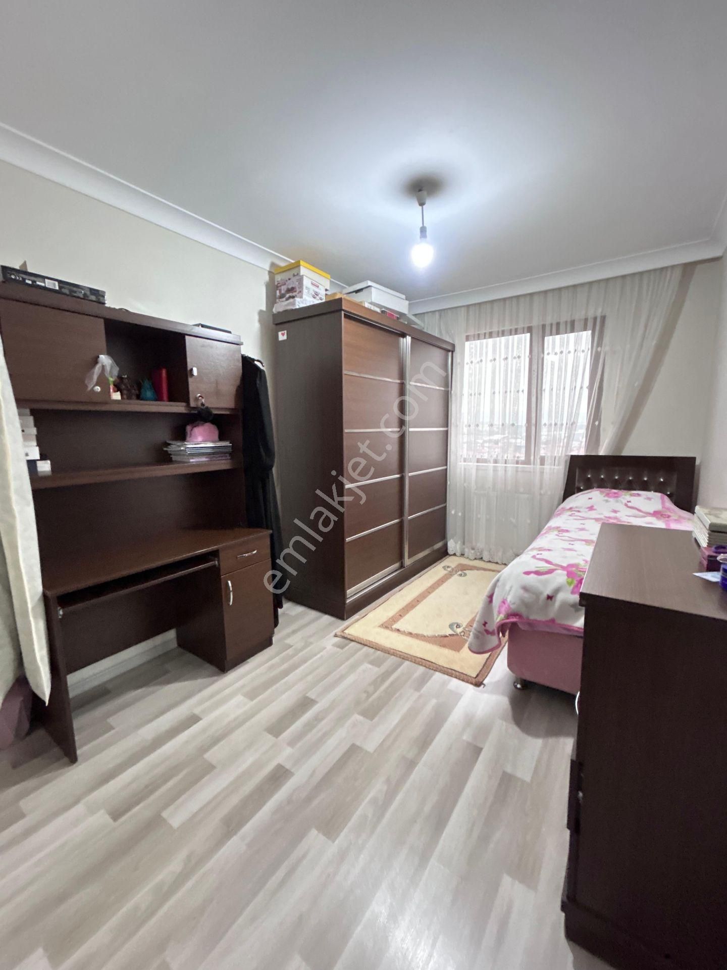 Lider Emlak'tan 3+1 ** Satılık Daire** - Görsel 24