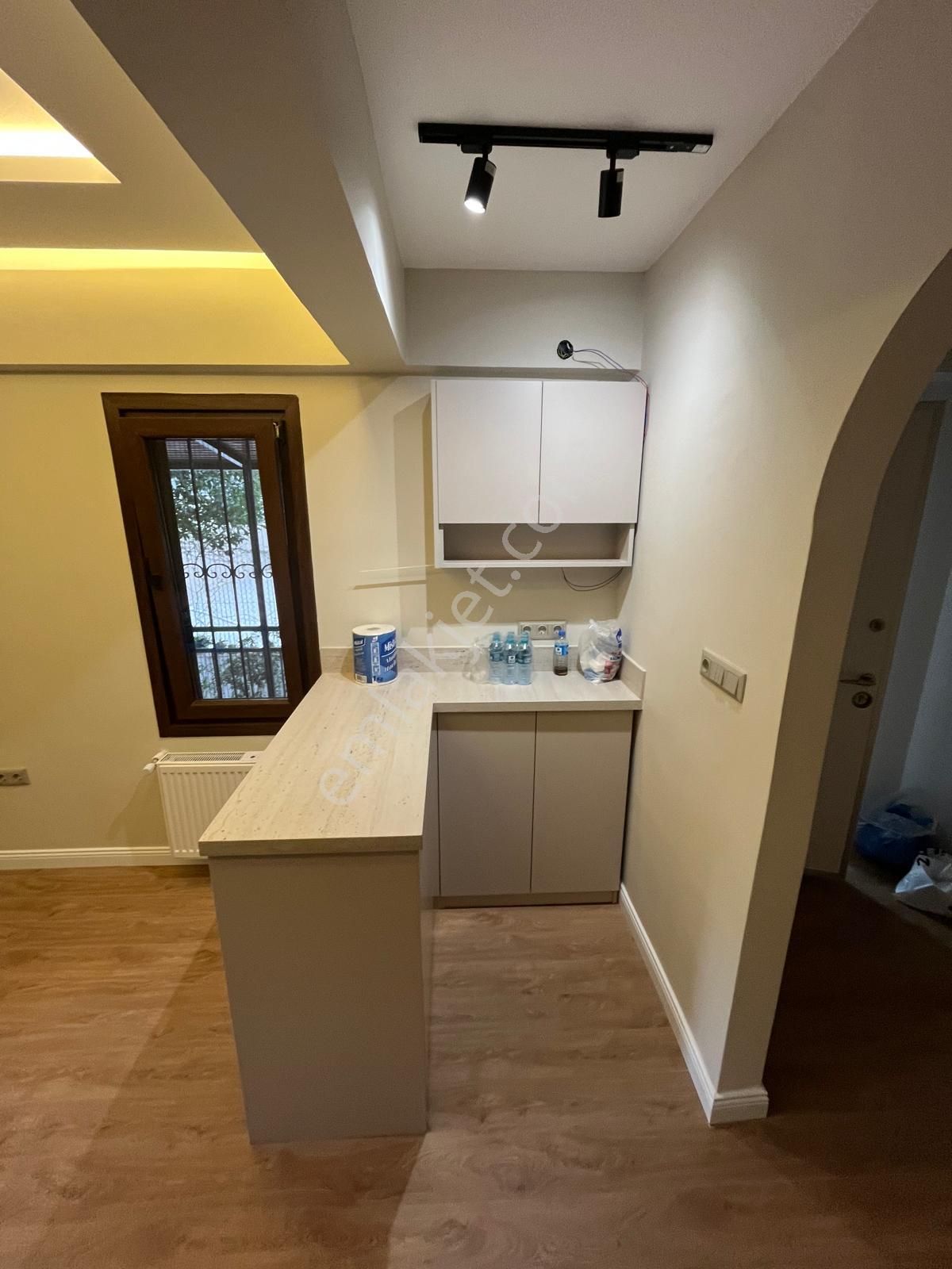 Maltepe Bağlarbaşında Bahçe Kullanımlı 3+1 Mustakil Satılık - Görsel 17