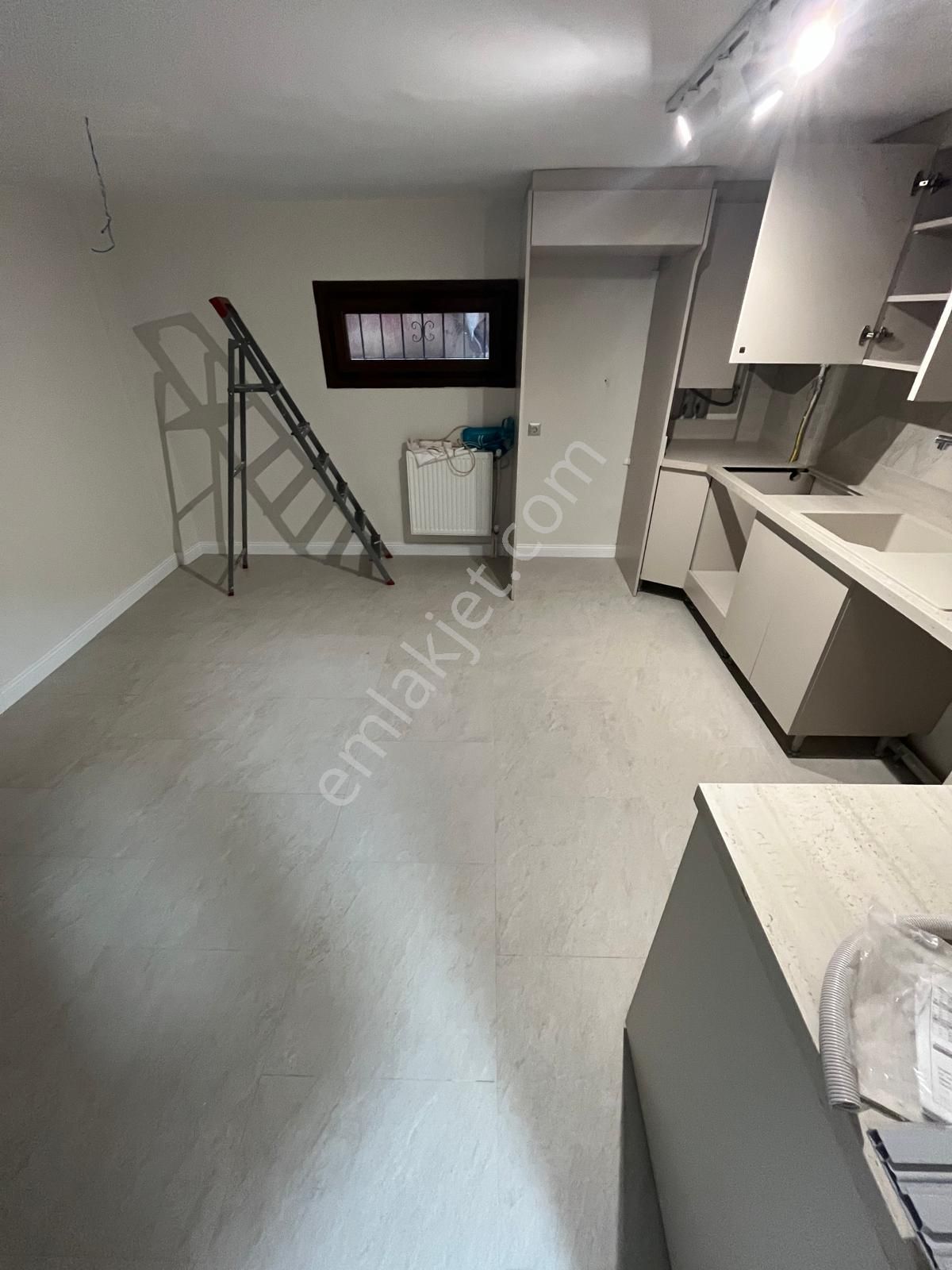 Maltepe Bağlarbaşında Bahçe Kullanımlı 3+1 Mustakil Satılık - Görsel 22