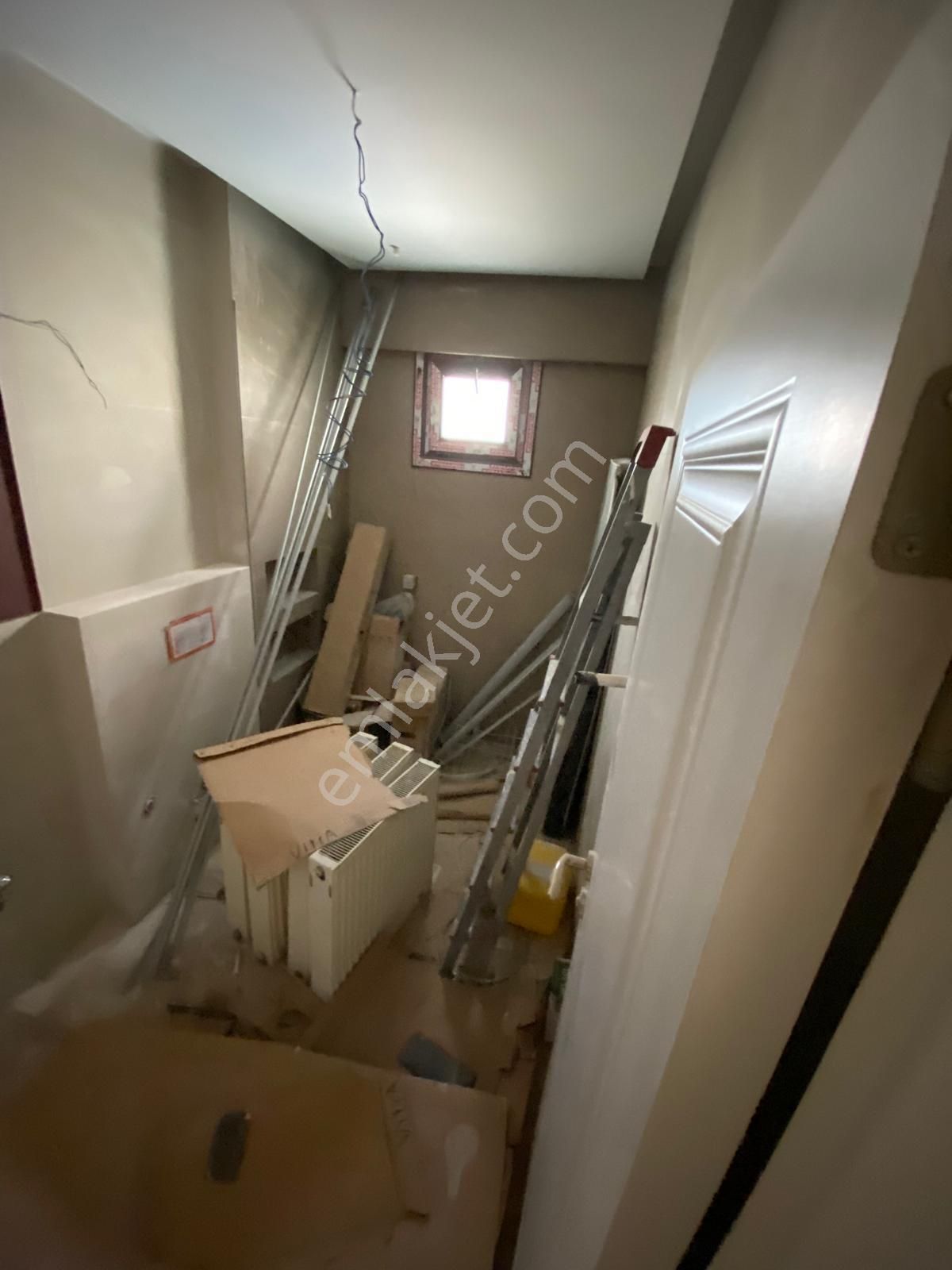 Maltepe Bağlarbaşında Bahçe Kullanımlı 3+1 Mustakil Satılık - Görsel 6