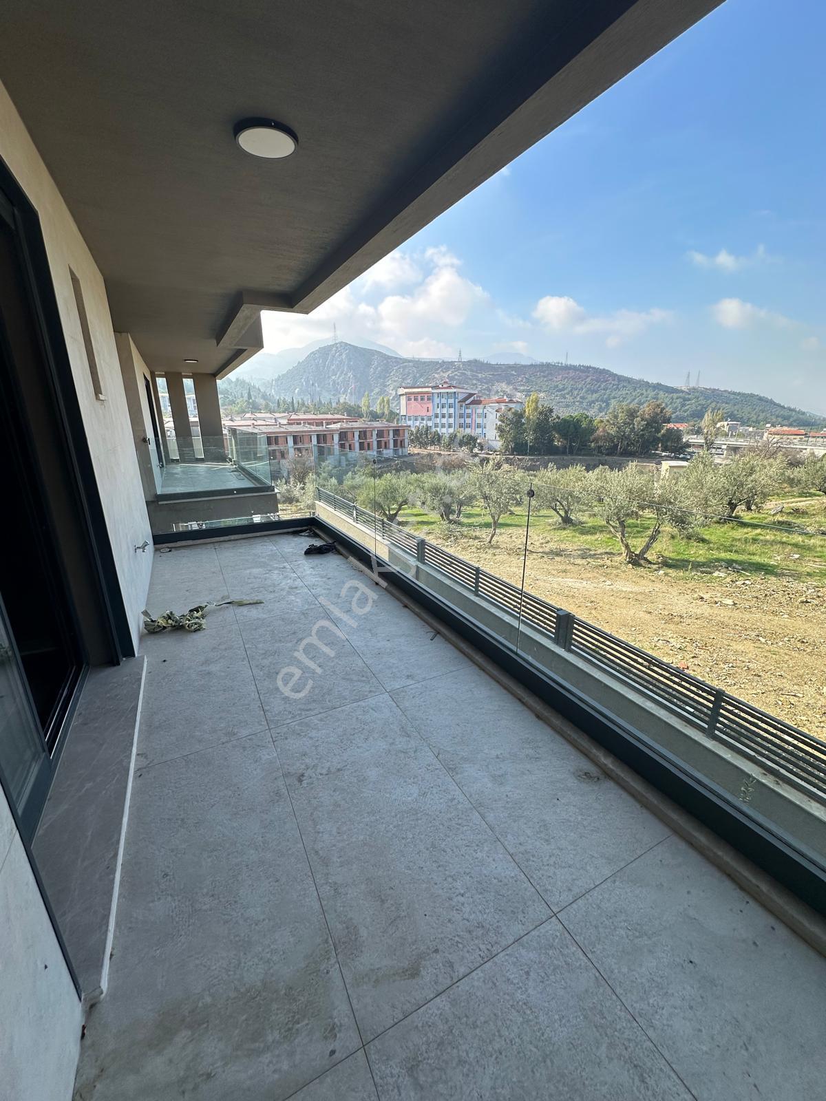 🏡keçiliköy Mahallesi 🏡site İçi ✅6+1 M2 420 3 Katlı Müstakil Villa Yüzme - Görsel 13