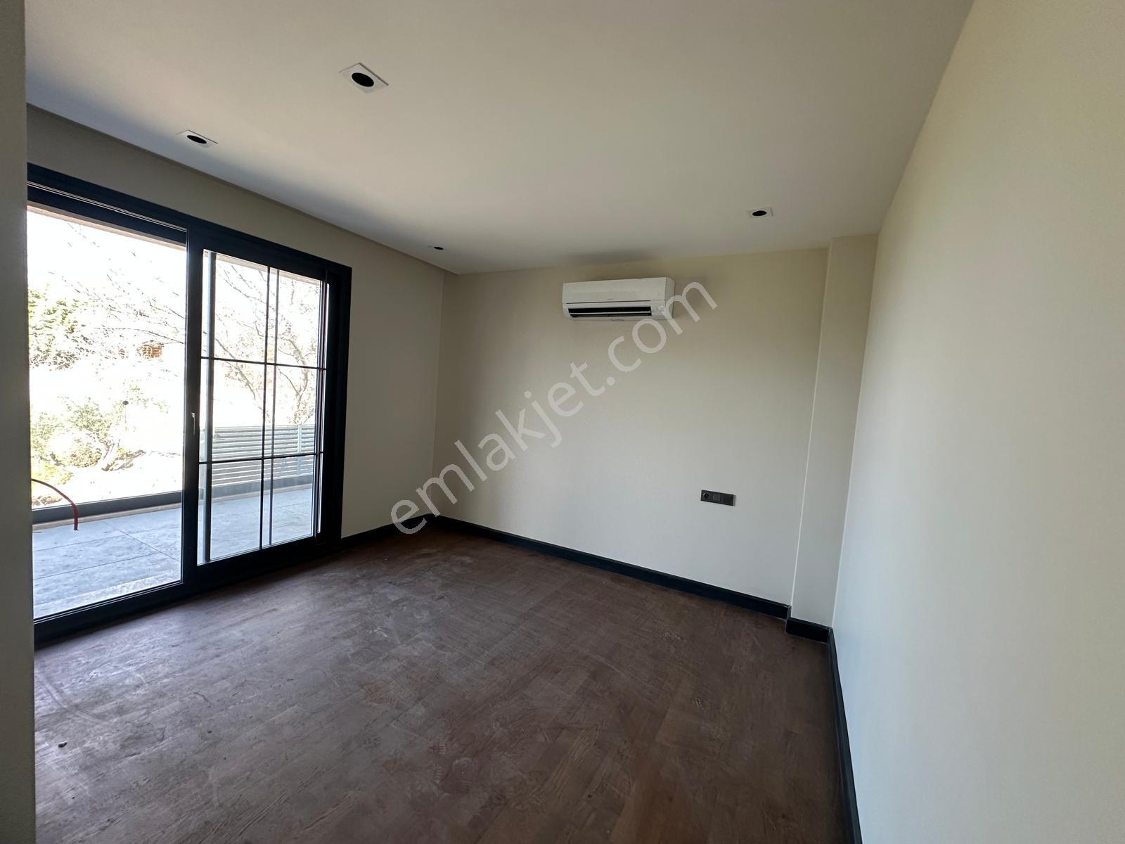 🏡keçiliköy Mahallesi 🏡site İçi ✅6+1 M2 420 3 Katlı Müstakil Villa Yüzme - Görsel 11