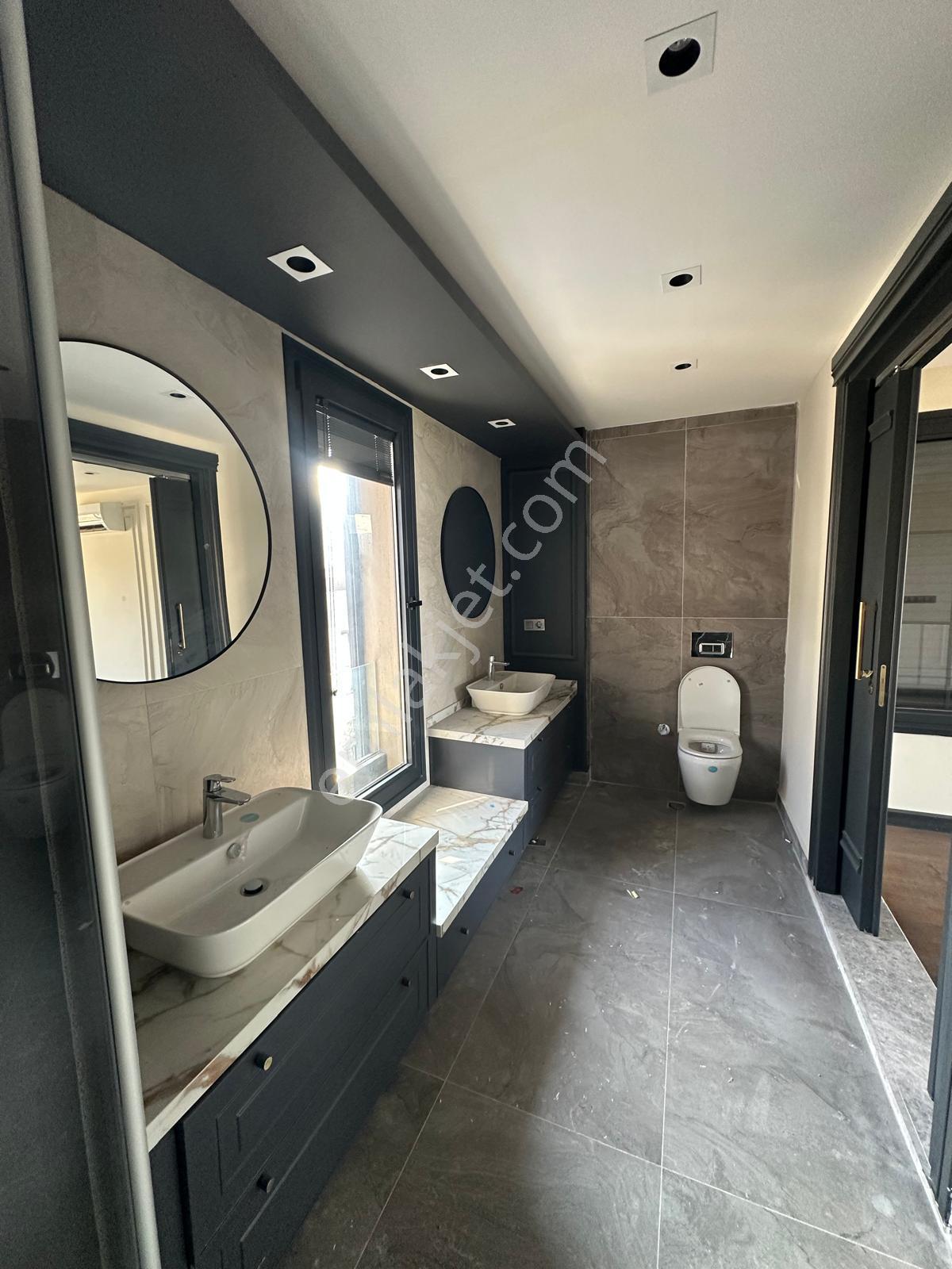 🏡keçiliköy Mahallesi 🏡site İçi ✅6+1 M2 420 3 Katlı Müstakil Villa Yüzme - Görsel 3