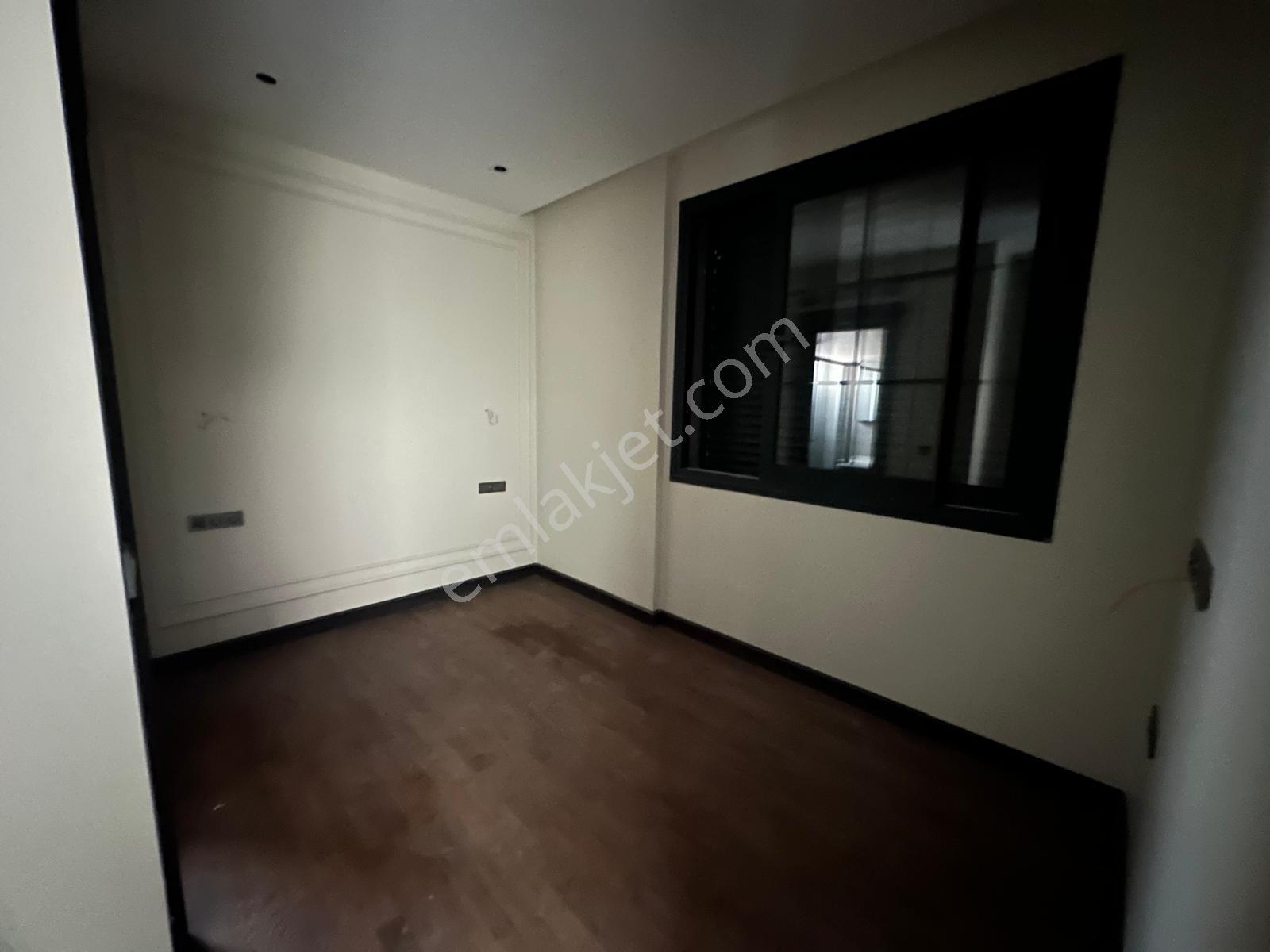 🏡keçiliköy Mahallesi 🏡site İçi ✅6+1 M2 420 3 Katlı Müstakil Villa Yüzme - Görsel 18
