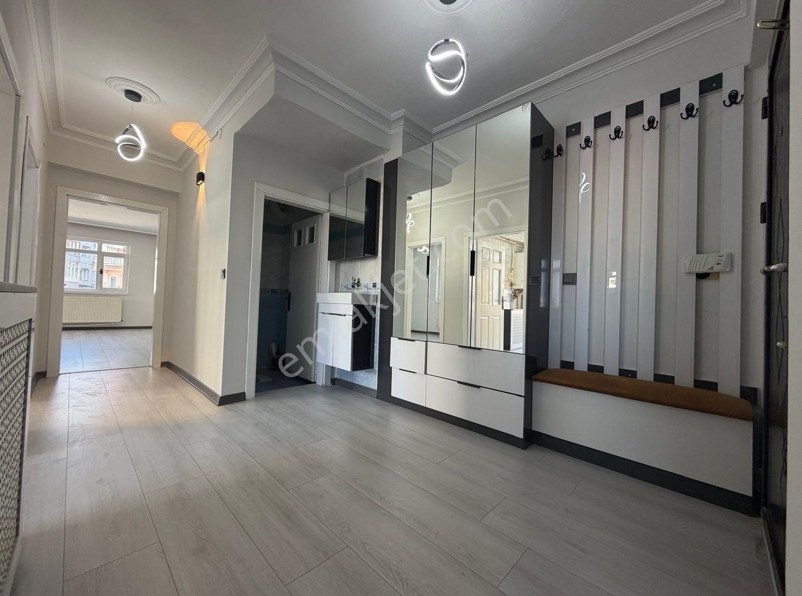 Pınarbaşı Mh 3+1 Asansölü Harika Lokasyonda Daire!!!!! - Görsel 2