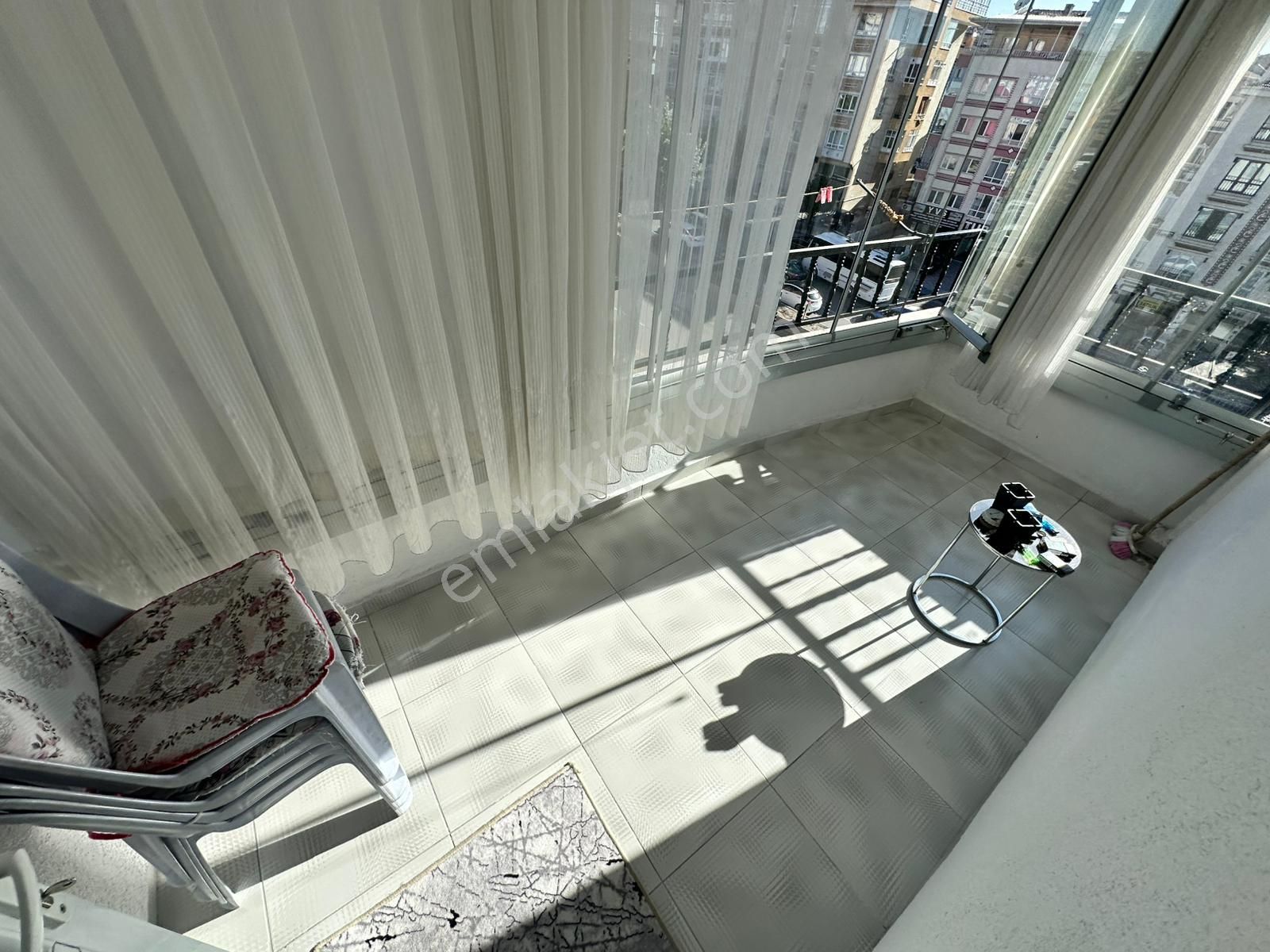 Tandoğan Mh 3+1 Katta Asansörlü Full Yapılı Köşe Başı Daireee - Görsel 10