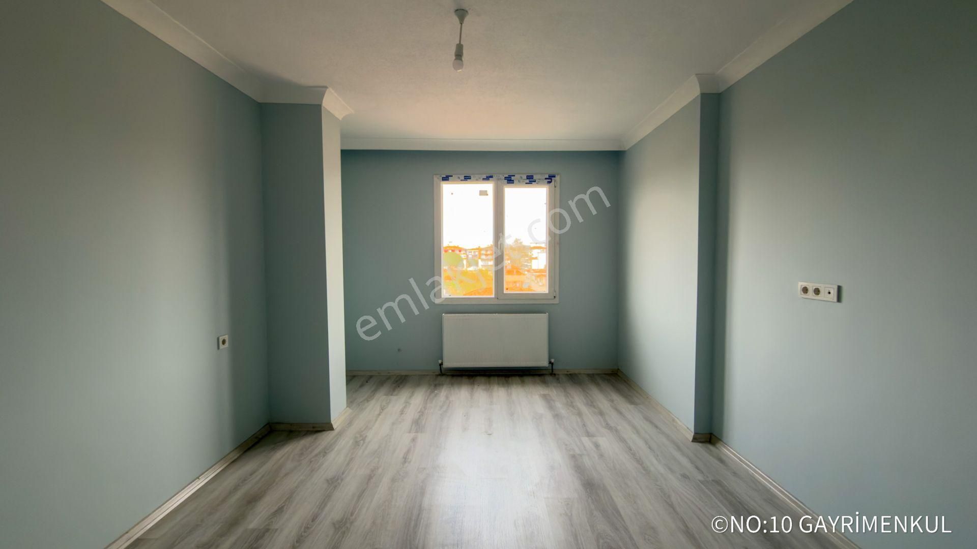 No:10 Gayrimenkul’den – Cadde Üstü, Köşe Konum, En Üst Kat 3+1 (125 M²) Kapalı Mutfak - Görsel 14