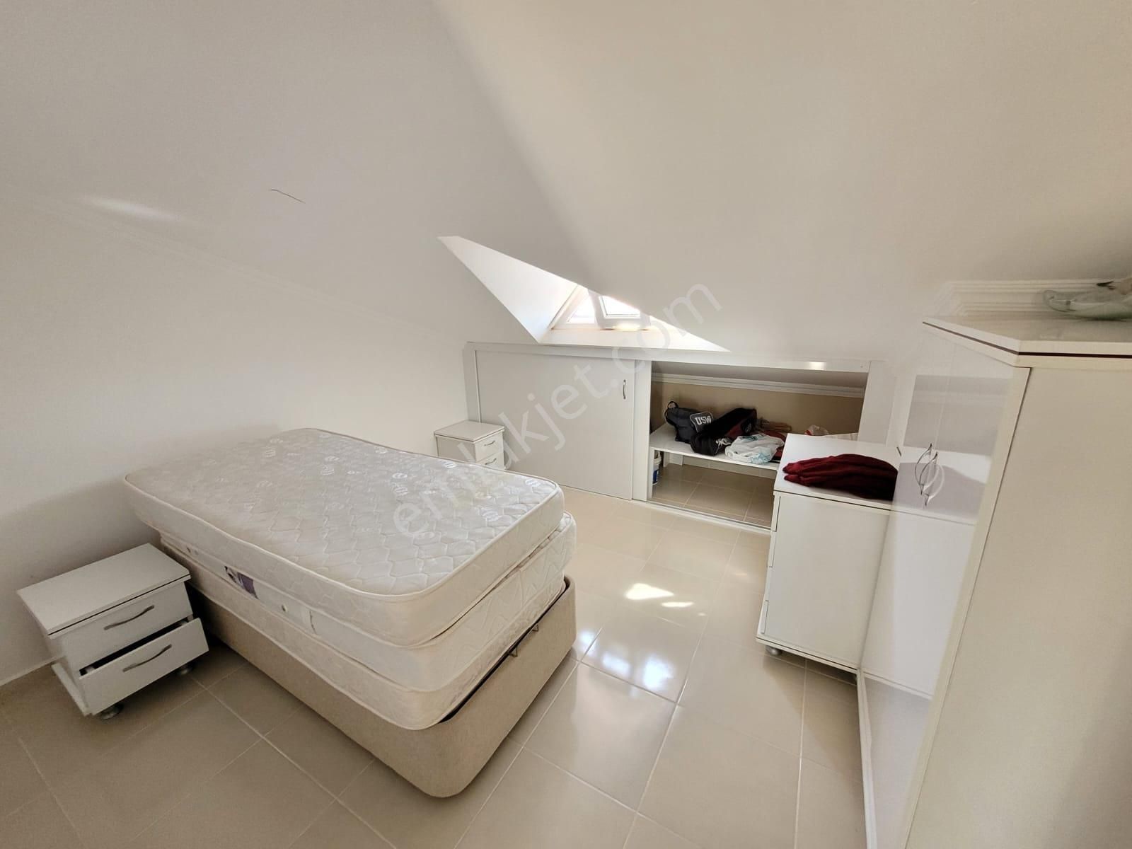 !! Fiyat Düştü !! Denize 50 Adım Havuzlu 5+1 Müstakil Villa - Görsel 13