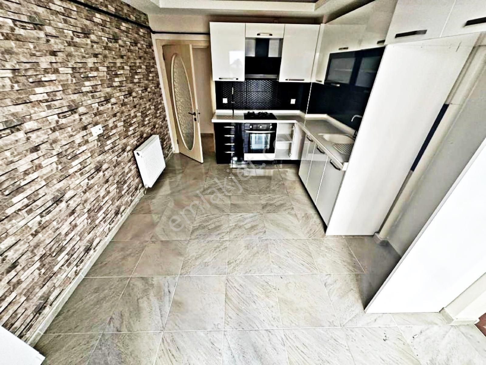 Tekin Emlaktan Yüksektepe Göbekte Arakatta Full Yapılı 3+1 Kiralık Daire !!! - Görsel 2