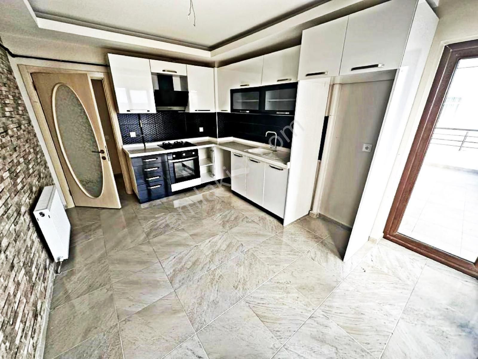 Tekin Emlaktan Yüksektepe Göbekte Arakatta Full Yapılı 3+1 Kiralık Daire !!! - Görsel 16