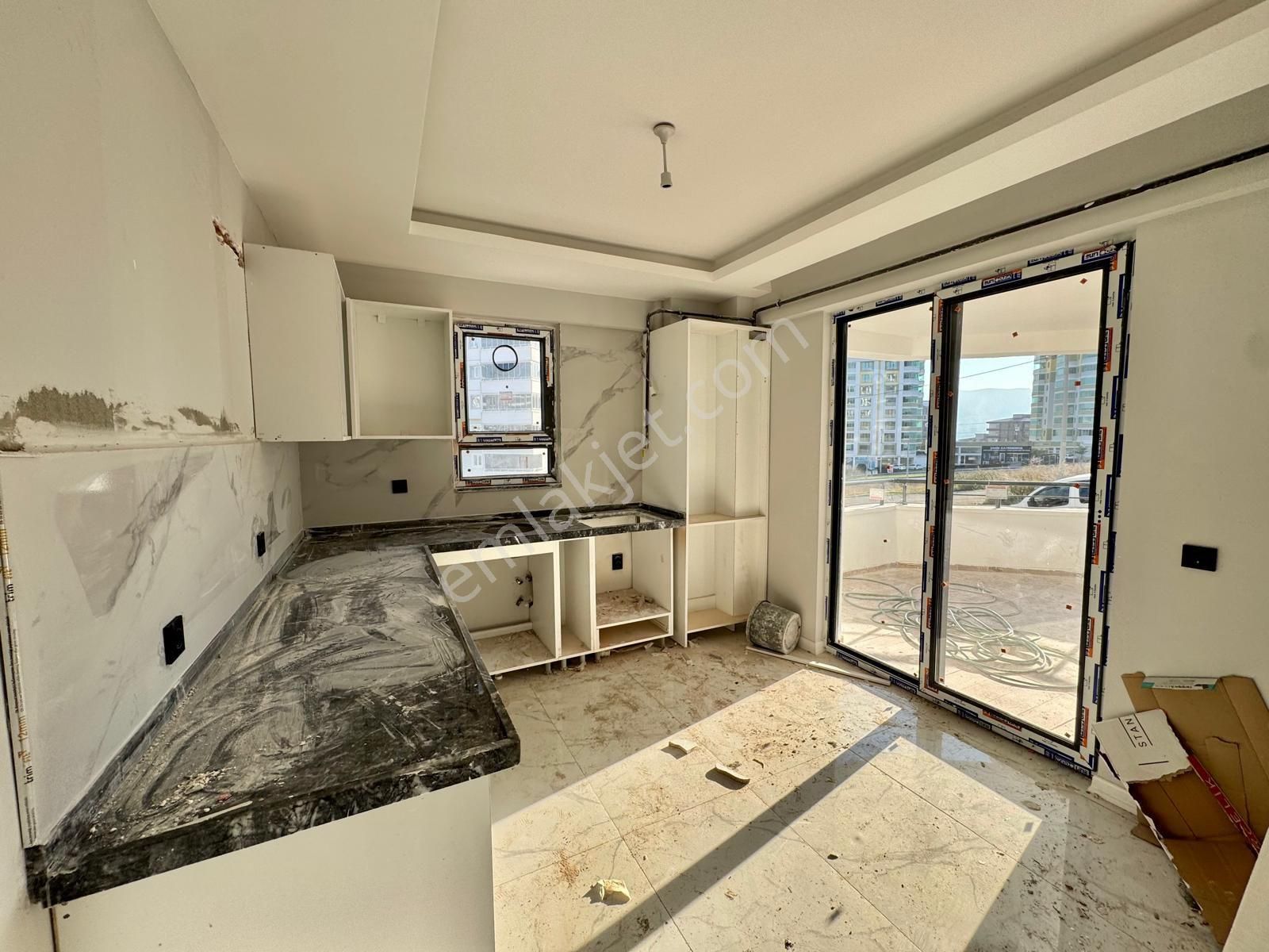 Evim-nur'dan Tepecik Mh. 3+1 Ebeveyn Banyolu Sıfır Daireler..