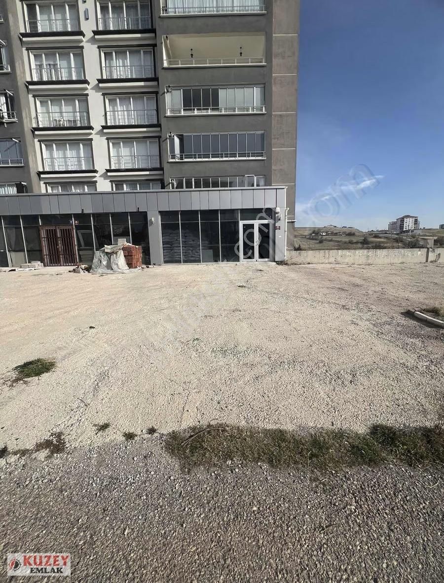 Kuzey Emlaktan Acil Satılık 130m2 Satılık Dükkan - Görsel 3