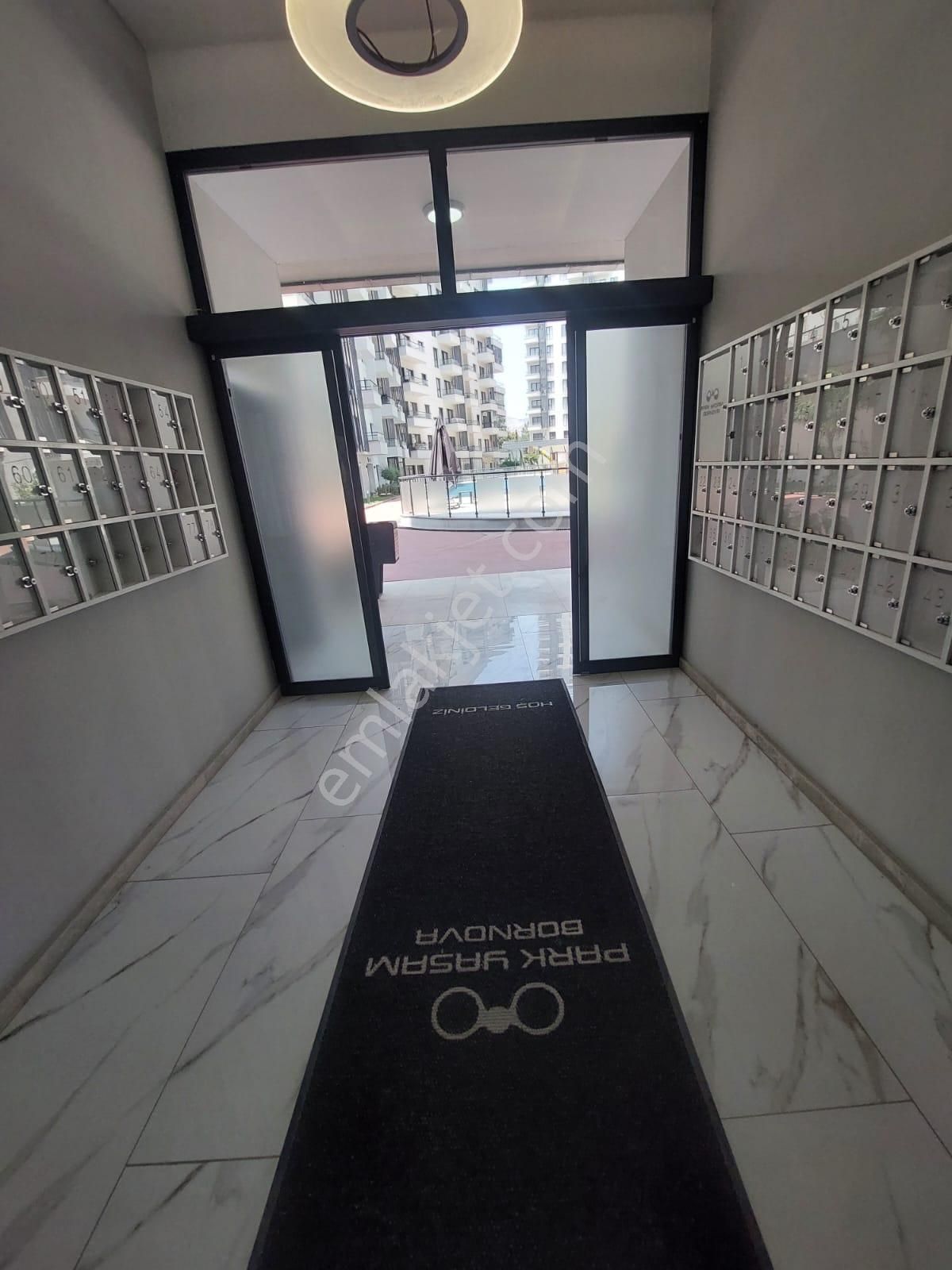 Nadir Bulunur! Teraslı Özel 2+1 Prestijli Projede Tek Seçenek - Görsel 23