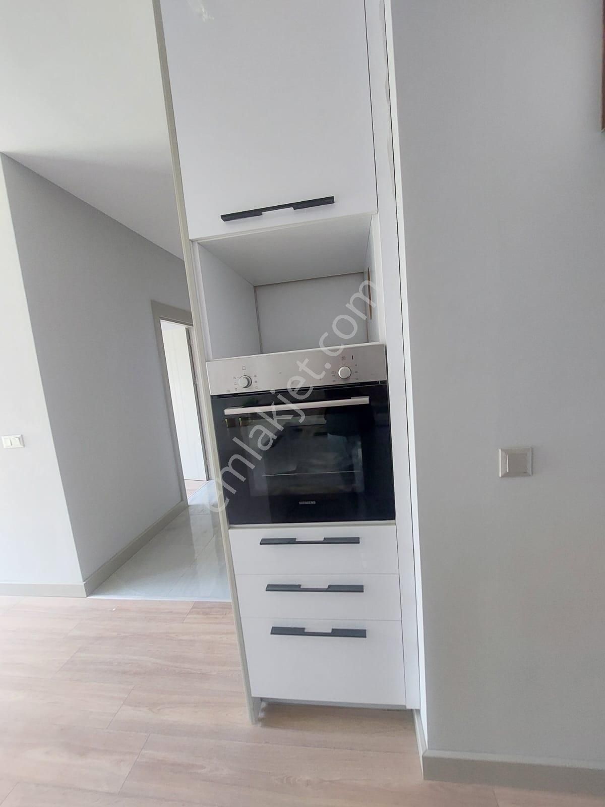 Nadir Bulunur! Teraslı Özel 2+1 Prestijli Projede Tek Seçenek - Görsel 10