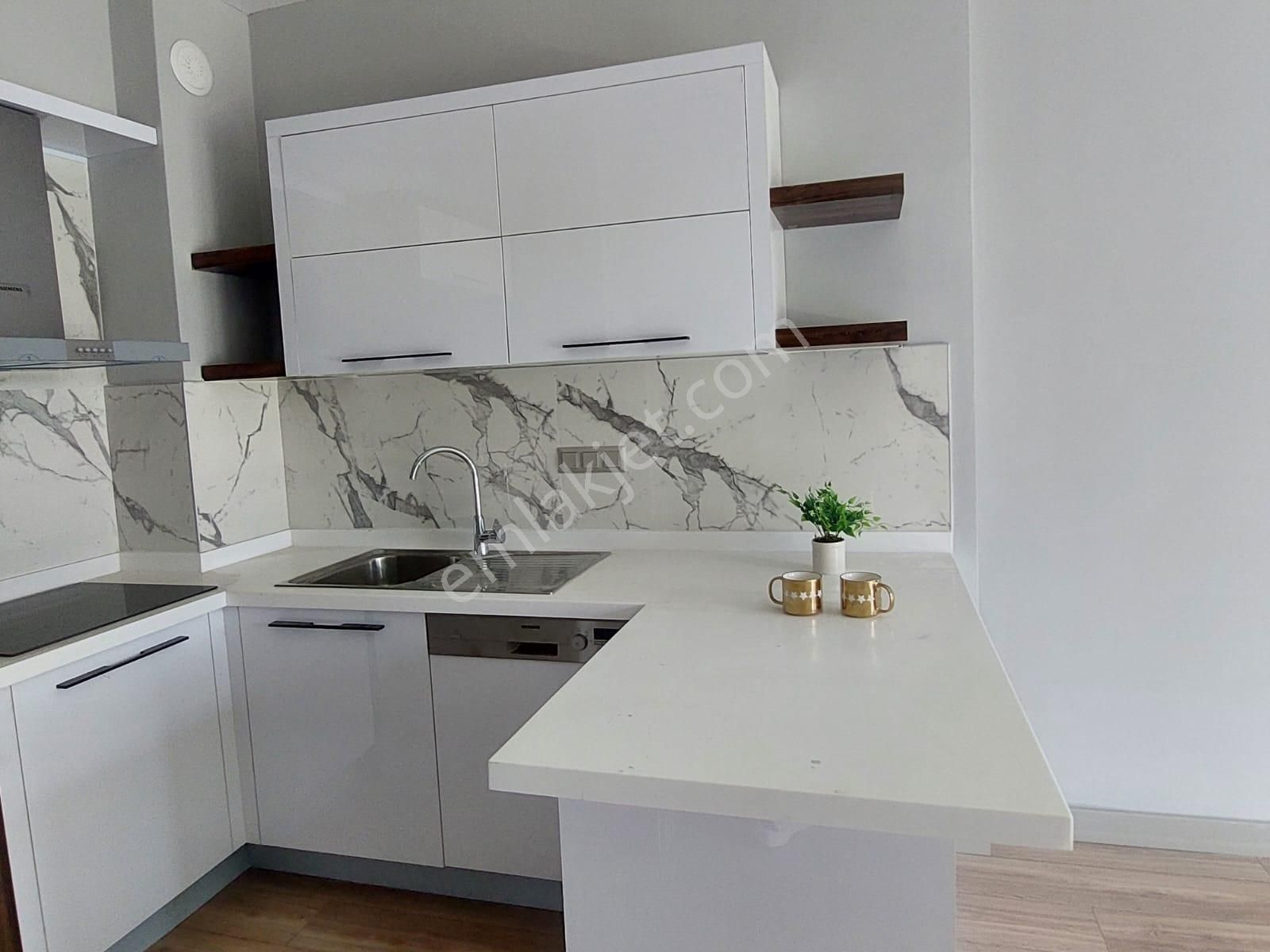 Nadir Bulunur! Teraslı Özel 2+1 Prestijli Projede Tek Seçenek - Görsel 7