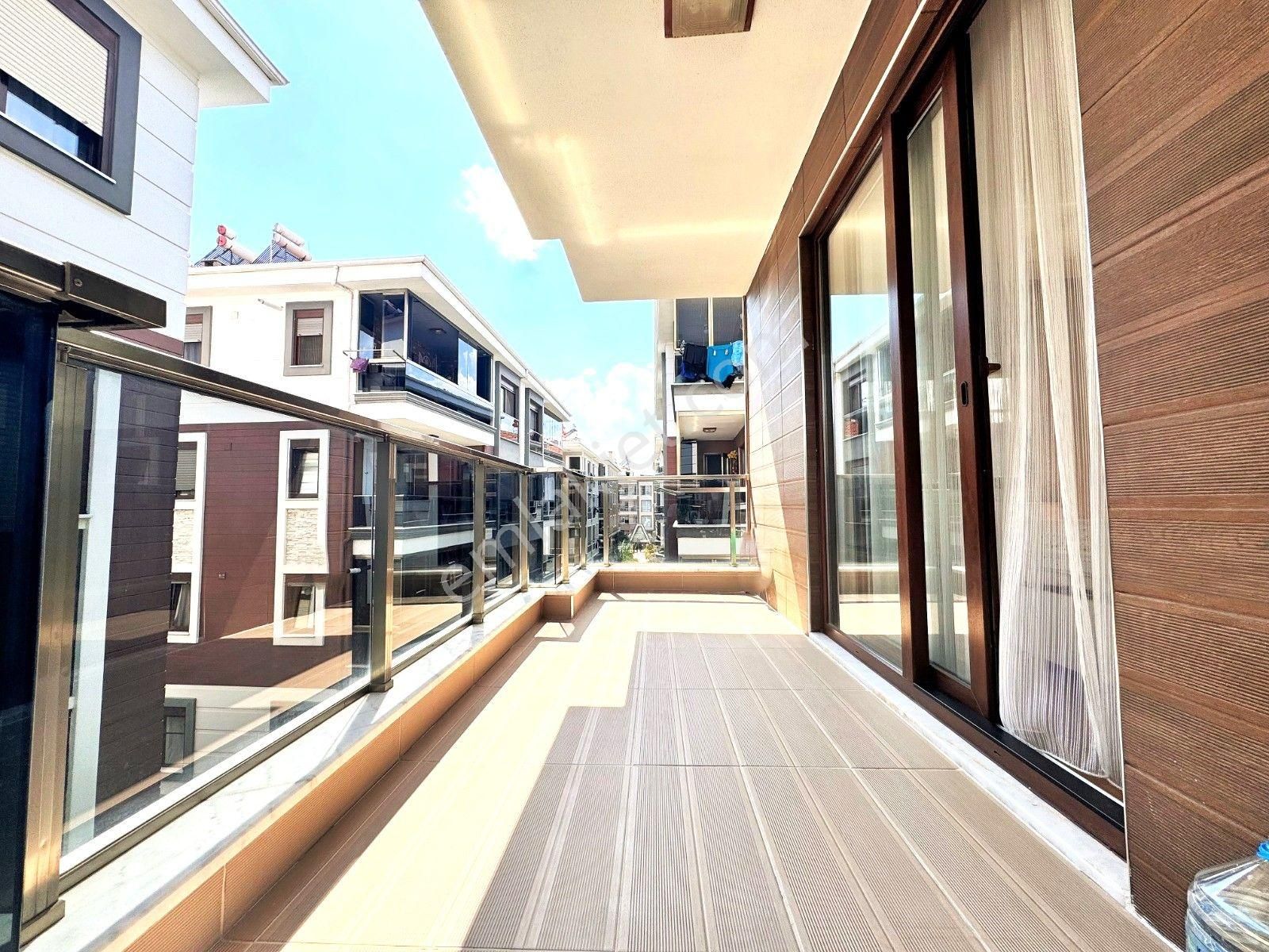 Aygülden Akçay'da 4 Yaşında Ön Cephe Full Eşyalı Ebeveyn Banyolu Doğalgazlı Ara Kat 3+1satılık Daire - Görsel 28
