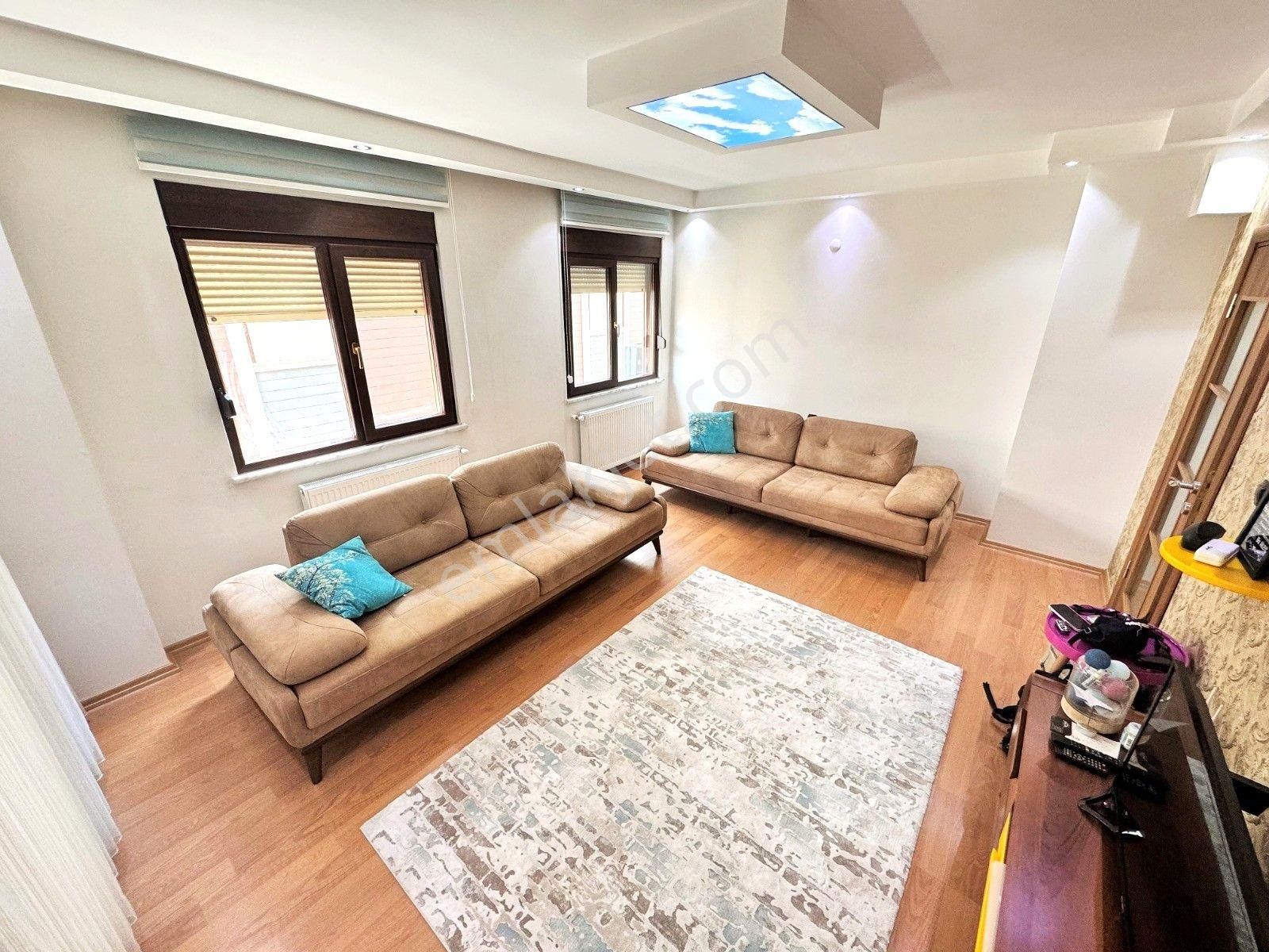Aygülden Akçay'da 4 Yaşında Ön Cephe Full Eşyalı Ebeveyn Banyolu Doğalgazlı Ara Kat 3+1satılık Daire - Görsel 10