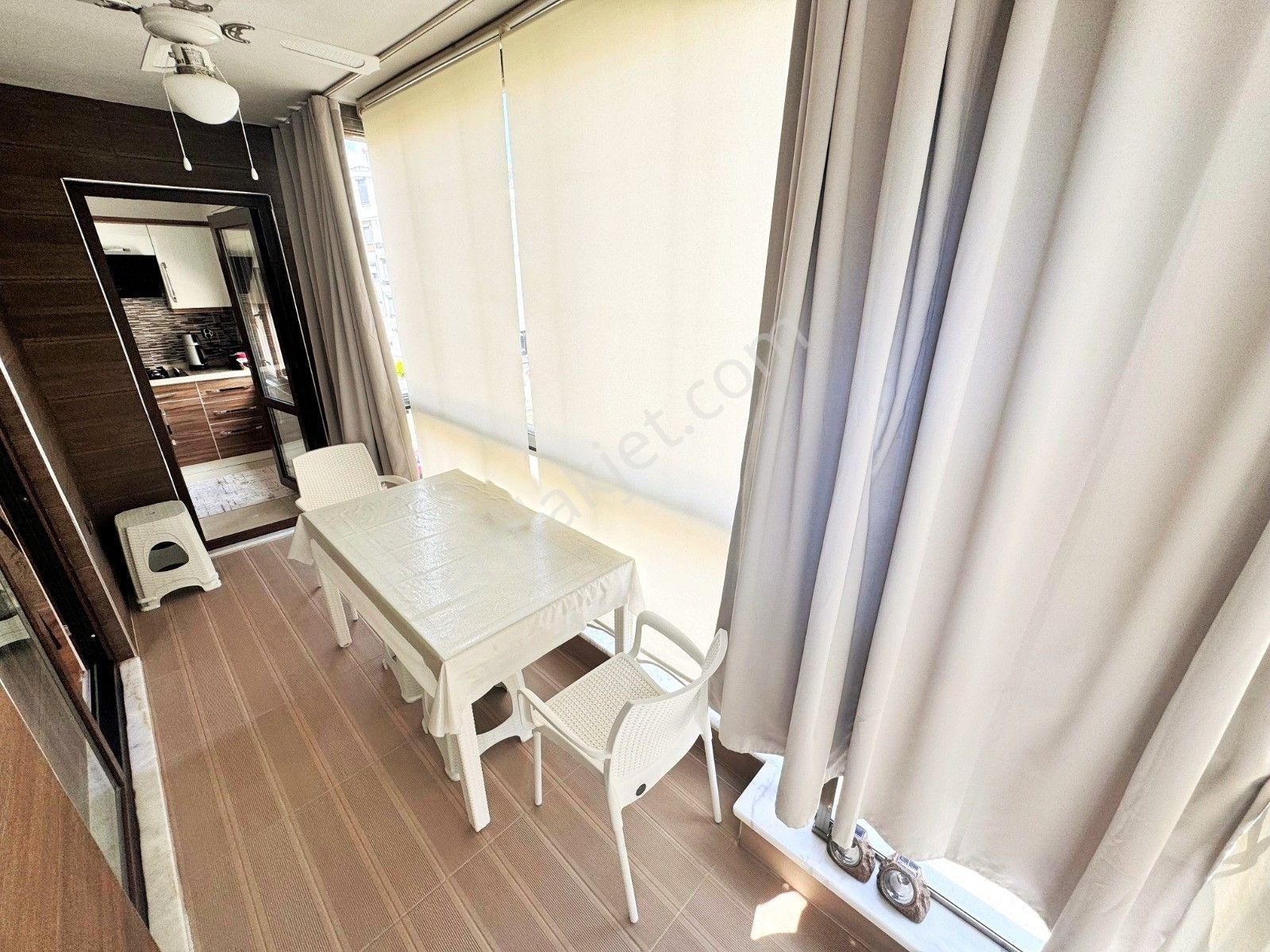 Aygülden Akçay'da 4 Yaşında Ön Cephe Full Eşyalı Ebeveyn Banyolu Doğalgazlı Ara Kat 3+1satılık Daire - Görsel 12