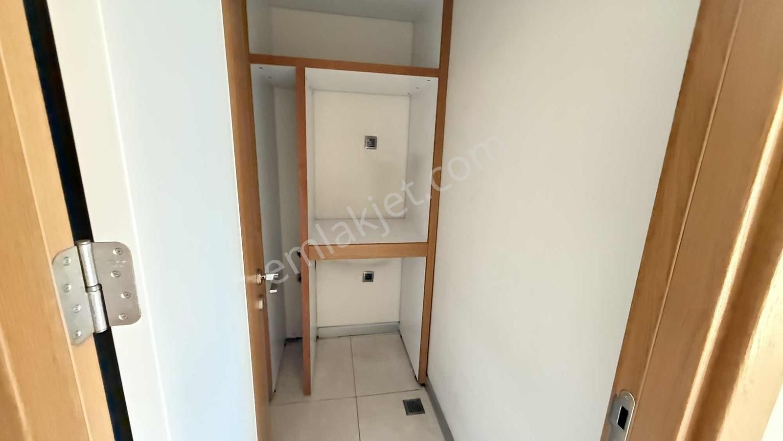 Çiğdem Emlaktan The İstanbul Evlerinde Satılık 3+1 190m2 Daire - Görsel 20