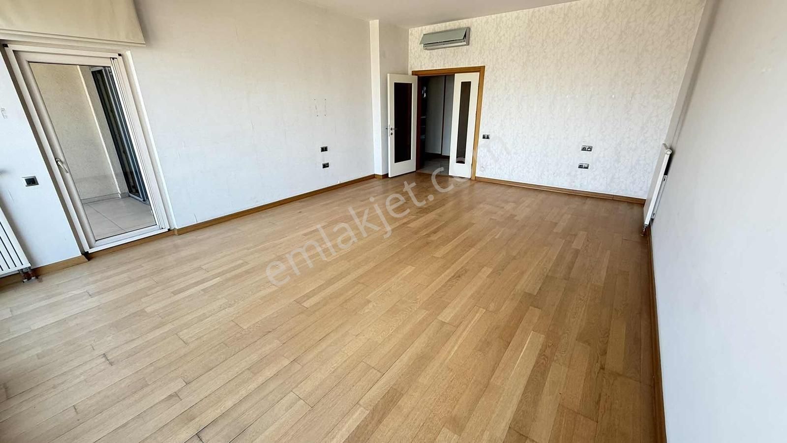 Çiğdem Emlaktan The İstanbul Evlerinde Satılık 3+1 190m2 Daire - Görsel 12
