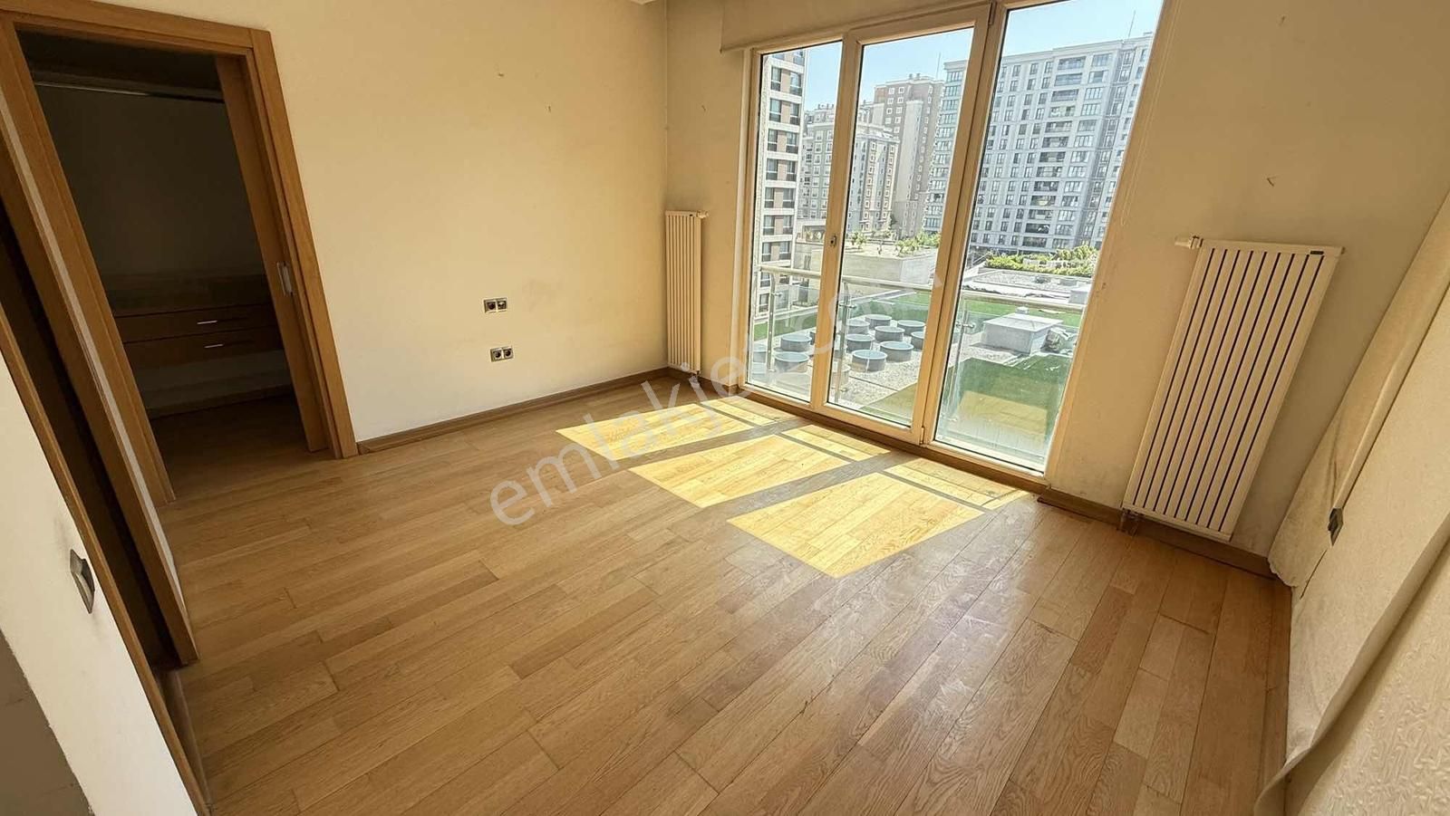 Çiğdem Emlaktan The İstanbul Evlerinde Satılık 3+1 190m2 Daire - Görsel 16