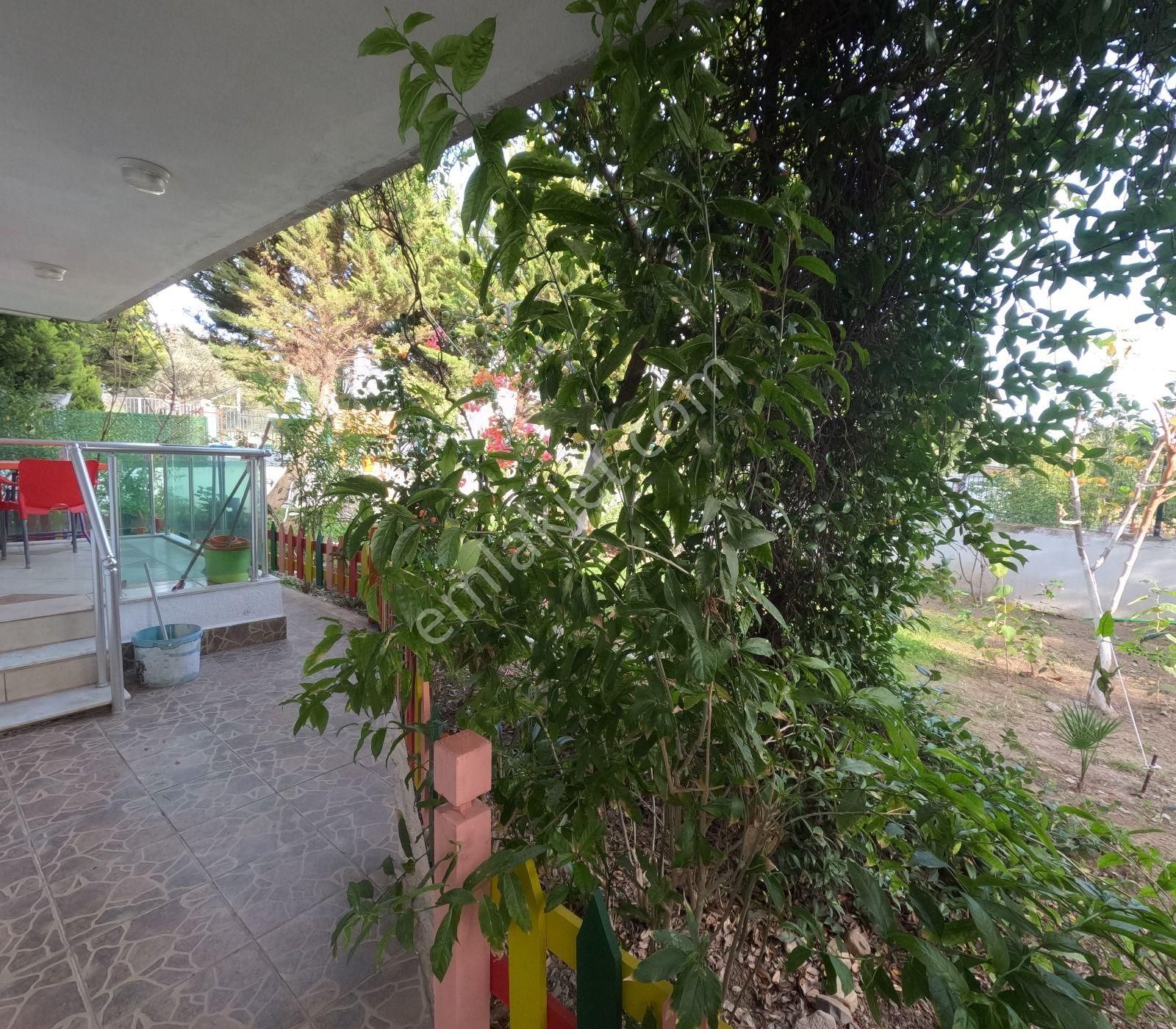 Urla Gülbahçe'de 4 Katlı Muhteşem Bir Bina - Görsel 6