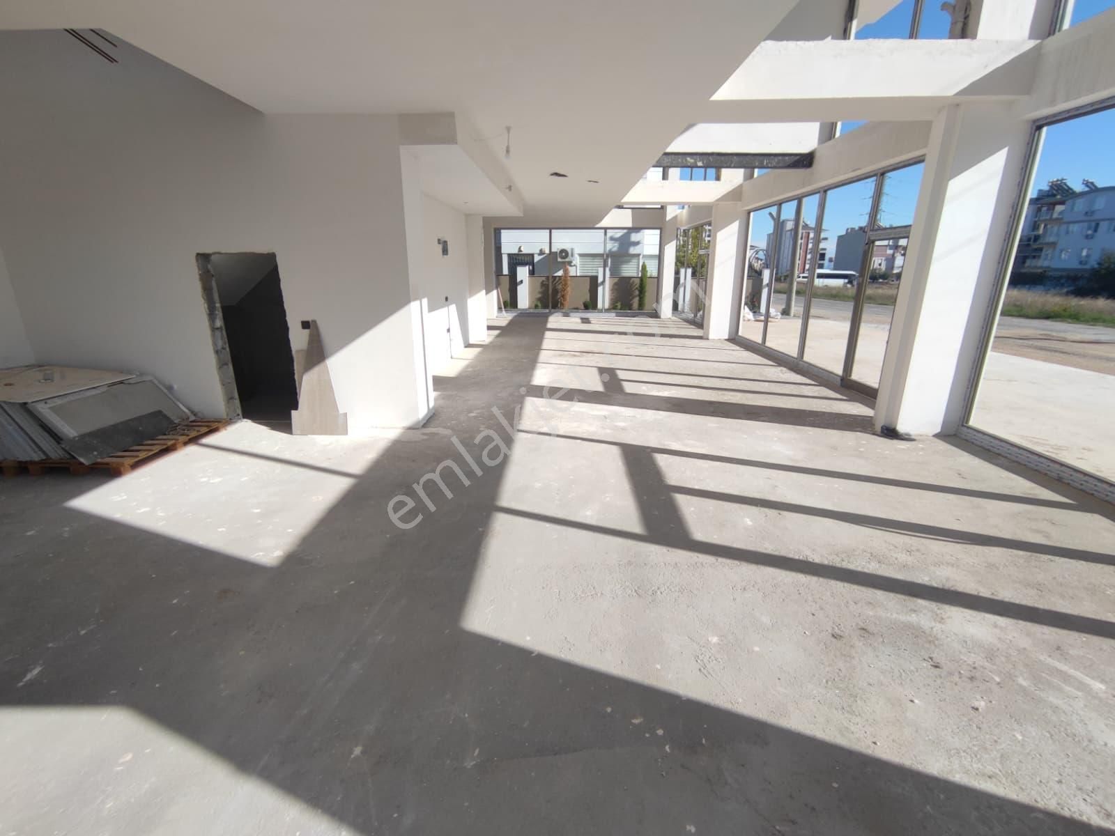 Antalya Kepez Varsak Karşıyakada Kiralık Sıfır Bodrumlu Dükkan No. 20564
