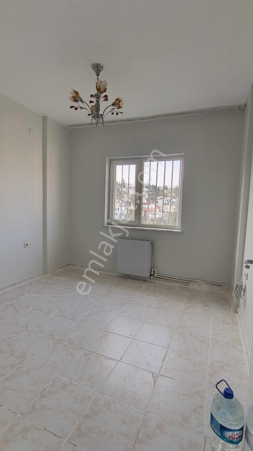 Güç Emlaktan Toki Akabede Kiralık 3+1 Daire - Görsel 4