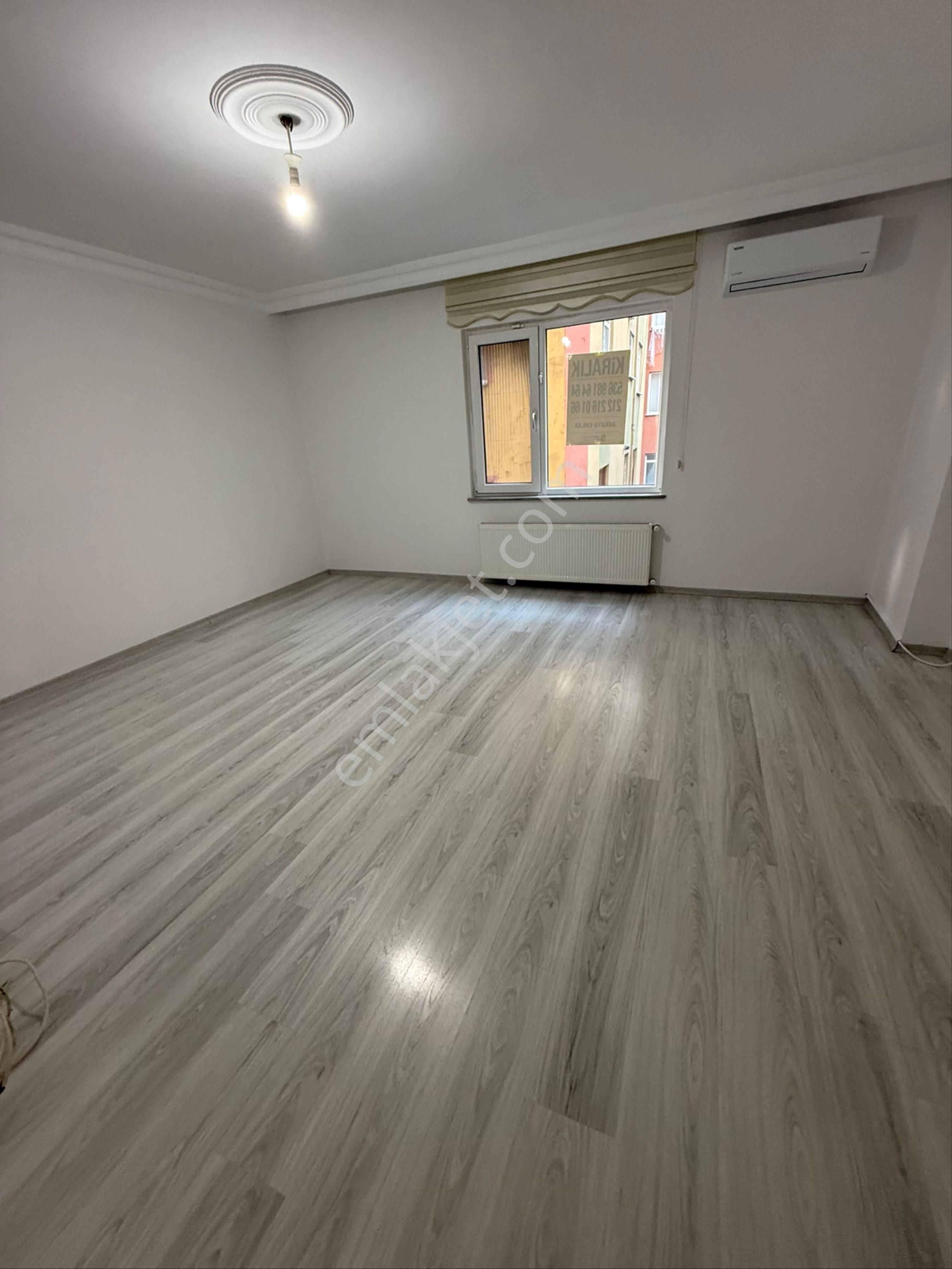 Akkaya Emlaktan Gülbahar Mah Şok Market Yanında 3+1 Kombili Daire - Görsel 8