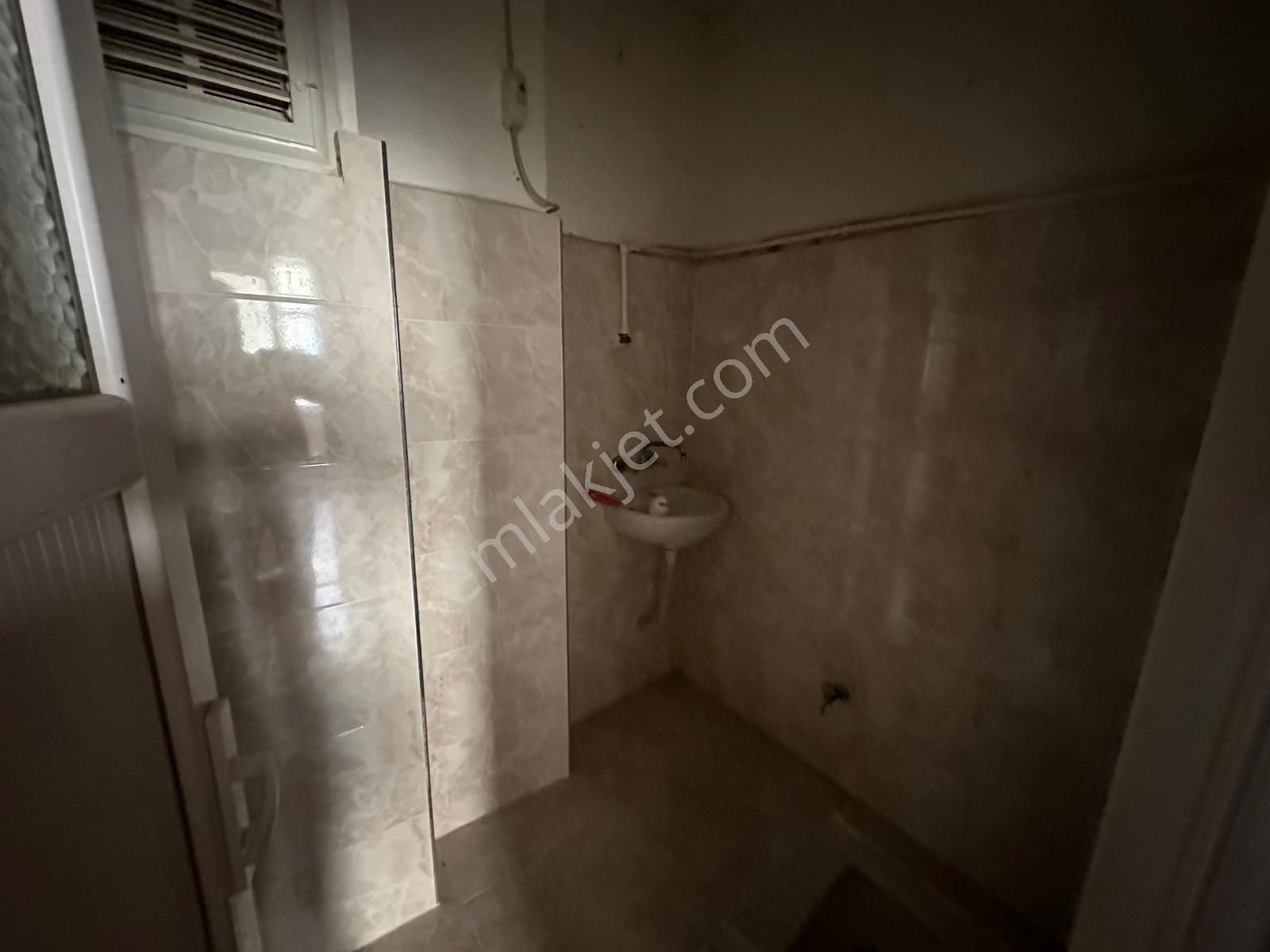 Kazım Karabekir Mahallesinde 3.katta 2+1 Kiralık Daire - Görsel 3