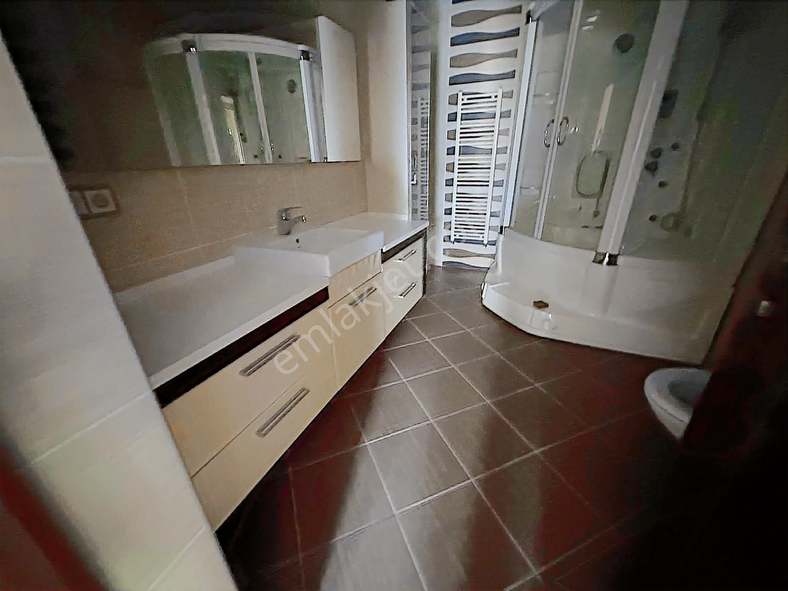 Beykent Vista 3 Resıdencede Kiralık 4+1 Deniz Manzaralı Daire - Görsel 6