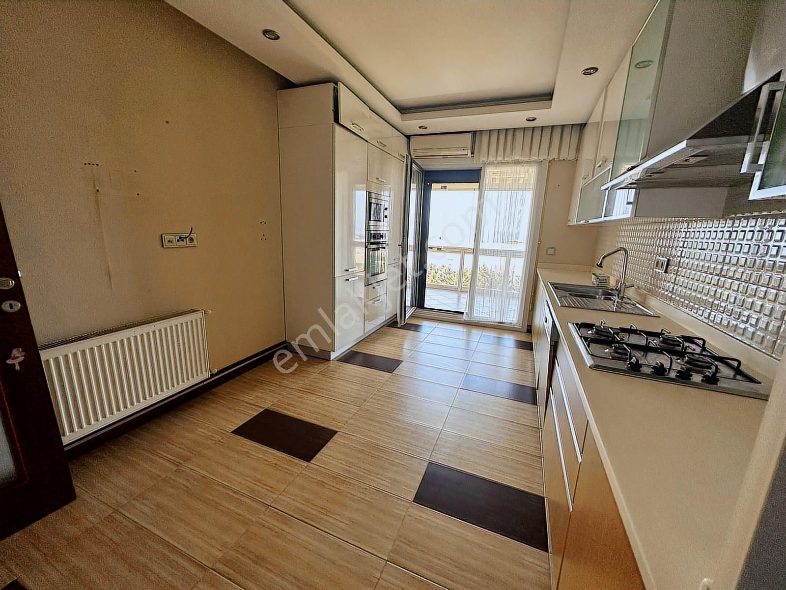 Beykent Vista 3 Resıdencede Kiralık 4+1 Deniz Manzaralı Daire - Görsel 21