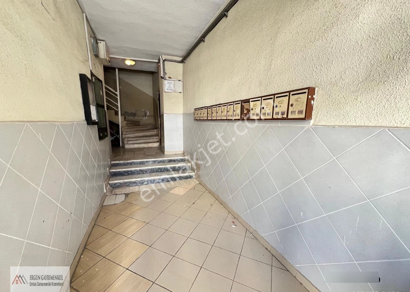 Ergünden Palmiyede Sahile Yakın Kiralık 3+1 Daire - Görsel 3