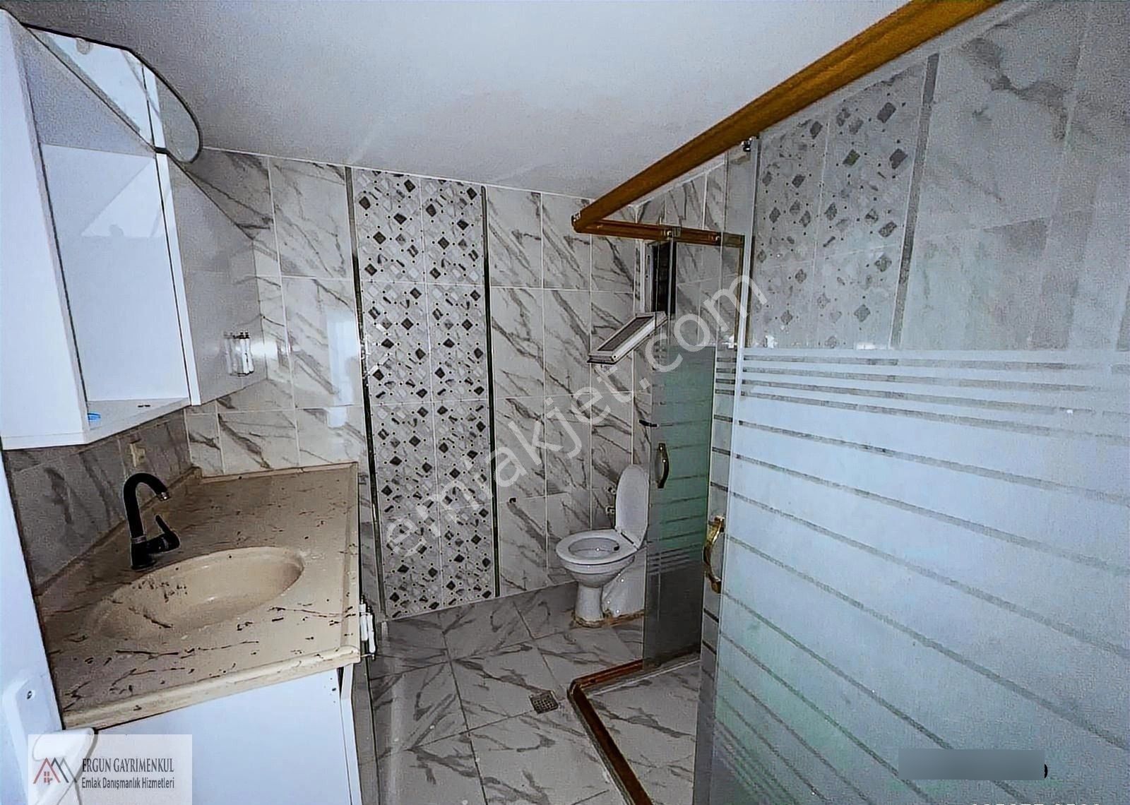 Ergünden Turgutreiste Asansörlü Kiralık 3+1 Daire - Görsel 19