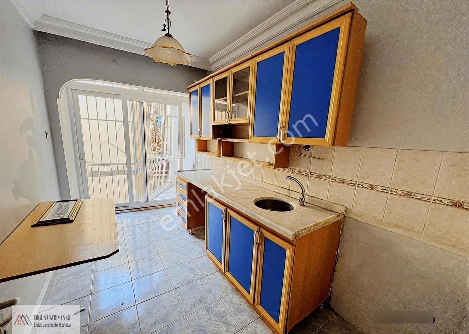 Ergünden Turgutreiste Asansörlü Kiralık 3+1 Daire - Görsel 3