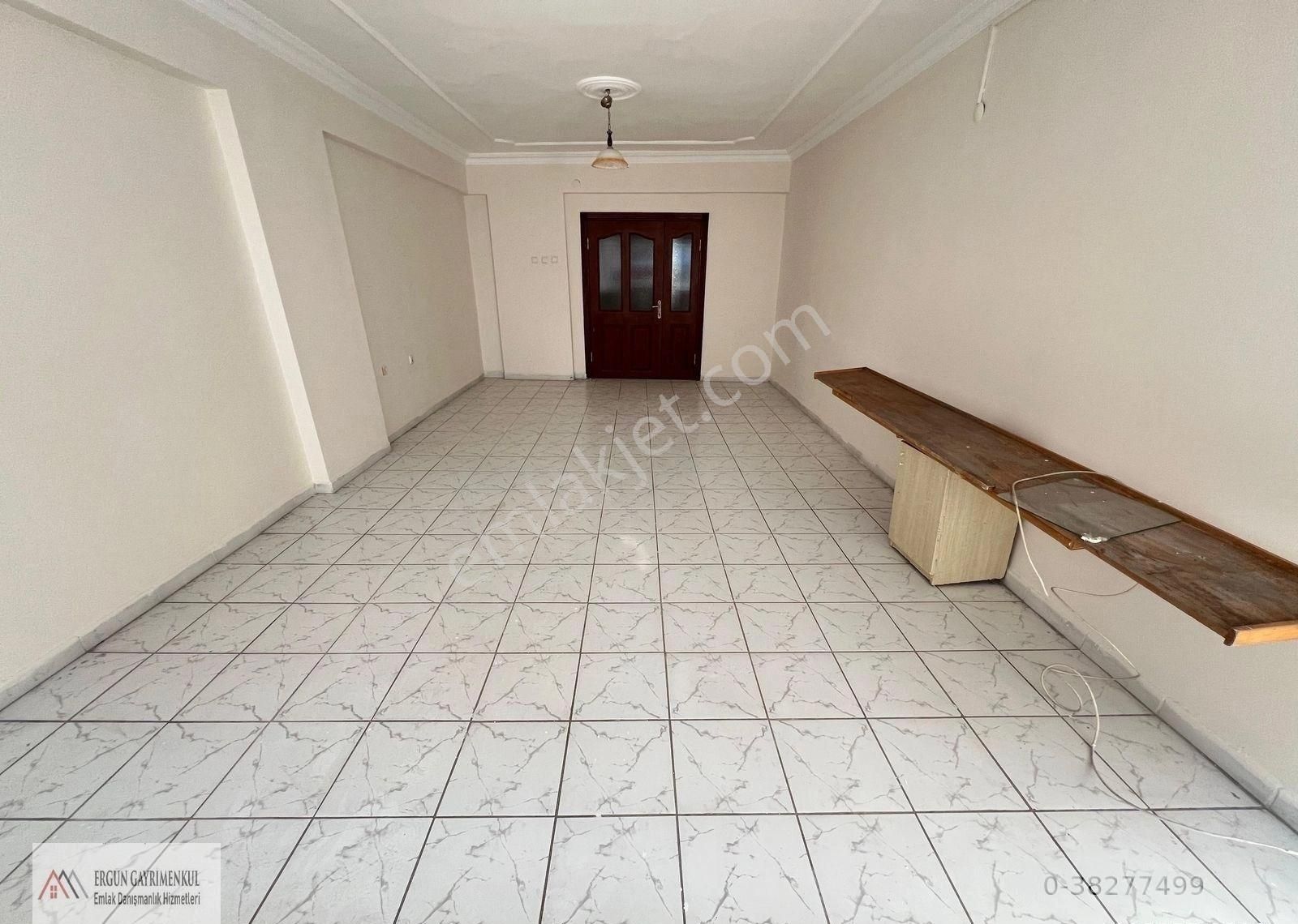 Ergünden Pirireiste Asansörlü Ara Kat Satılık 4+1 Daire - Görsel 14