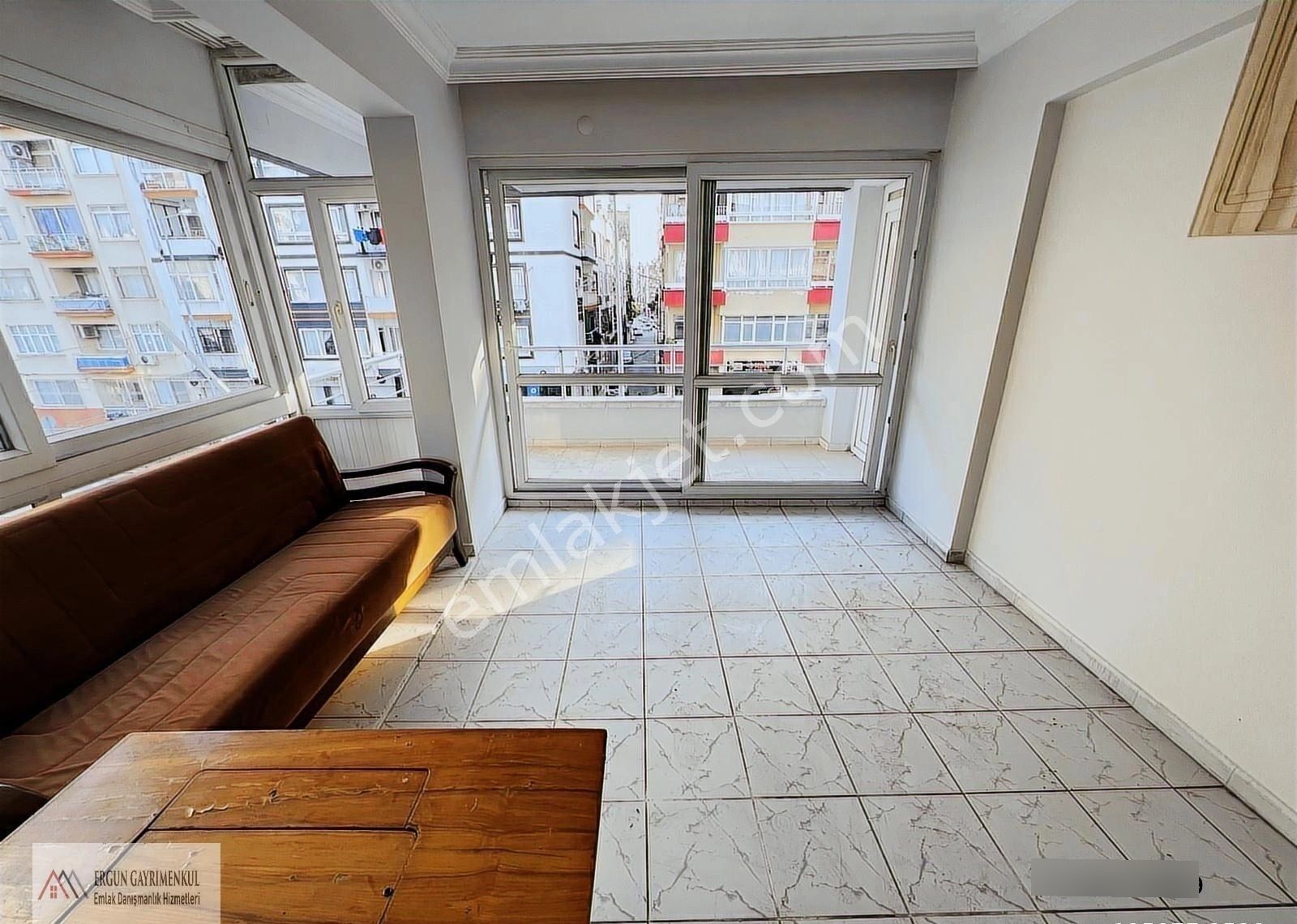Ergünden Pirireiste Asansörlü Ara Kat Satılık 4+1 Daire - Görsel 35