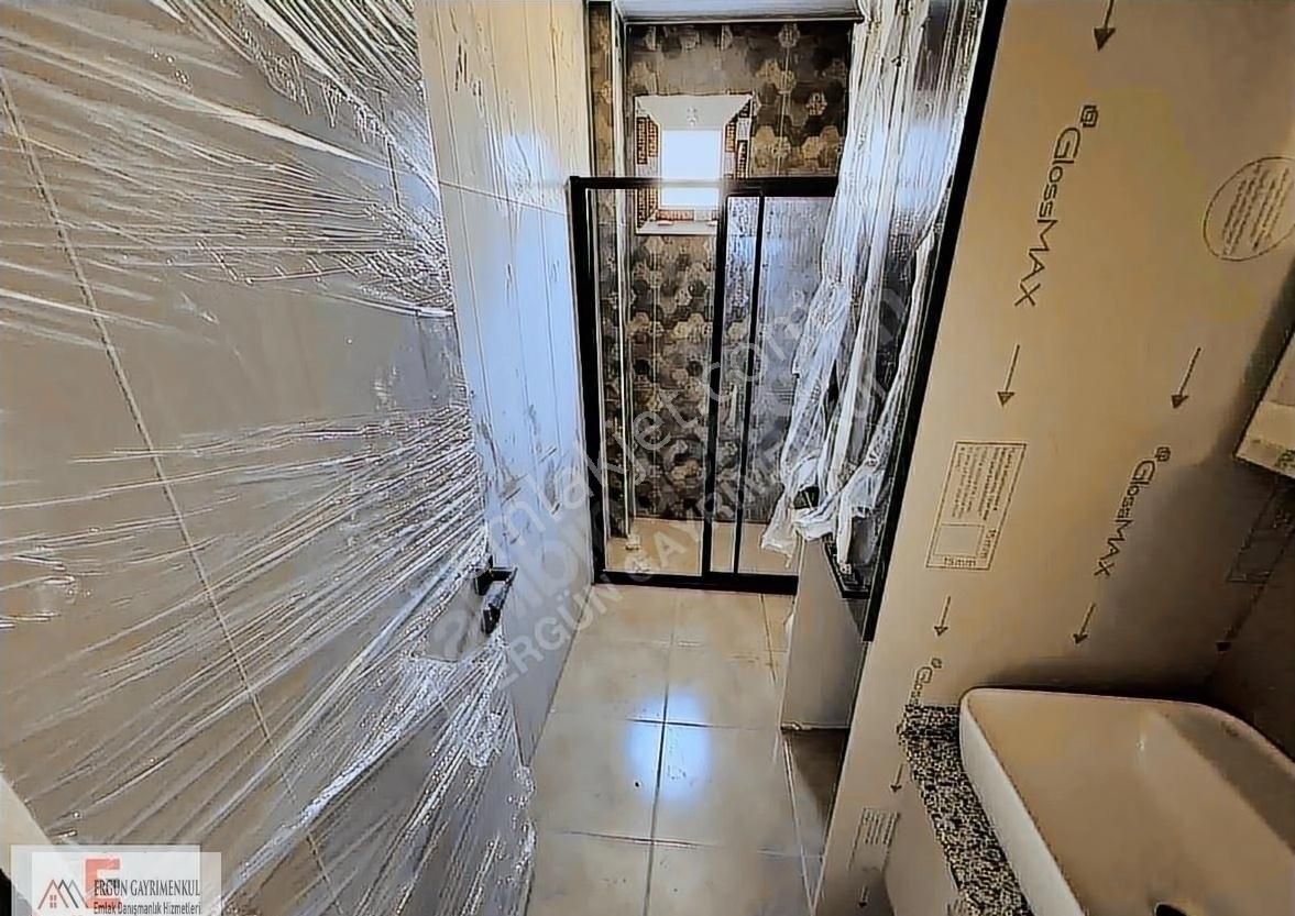 Şehrin Gözde Konumunda Lüx Geniş Balkonlu 1+1 Daire - Görsel 5