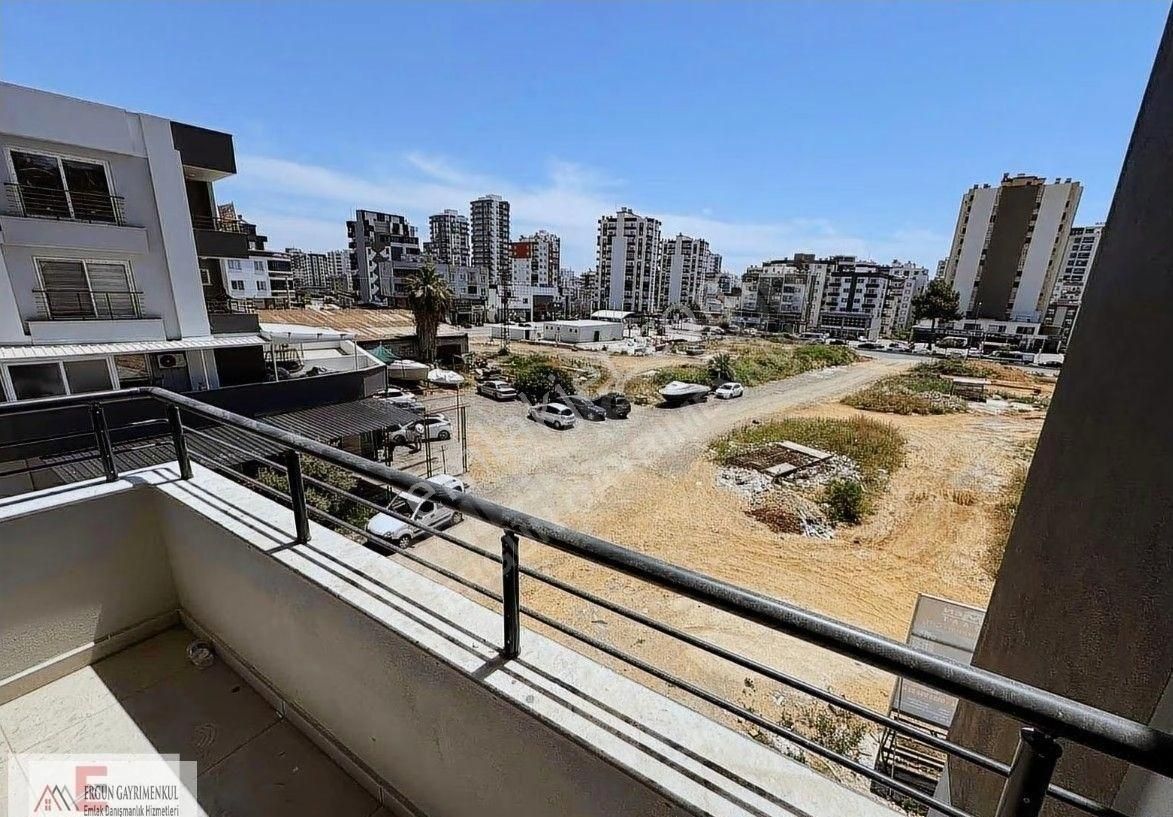 Şehrin Gözde Konumunda Lüx Geniş Balkonlu 1+1 Daire - Görsel 12