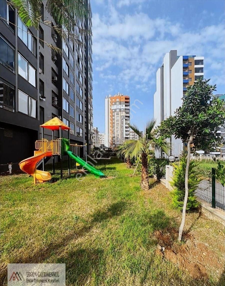 Ergünden Eşyalı 2+1 Lüx Daire Site İçi Geniş Peyzaj Alanlı