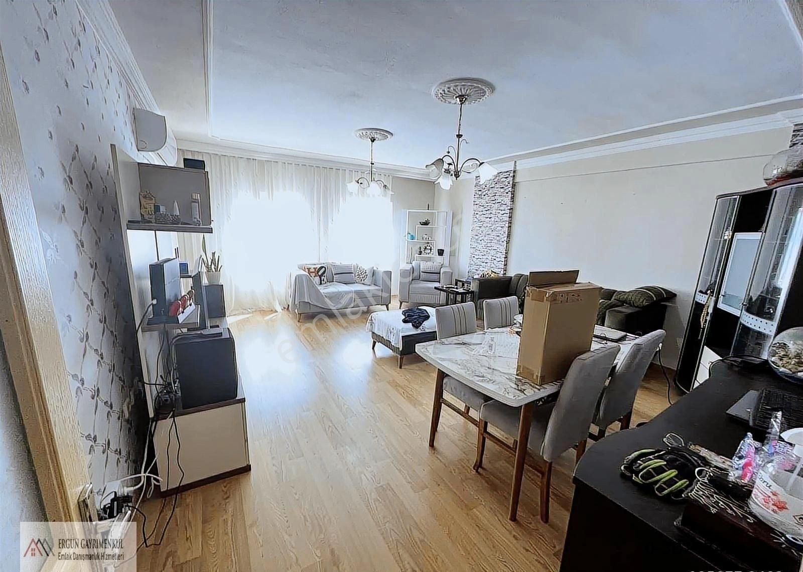 Ergünden Viranşehirde Cadde Üzeri Satılık 3+1 Doğalgazlı Daire - Görsel 6