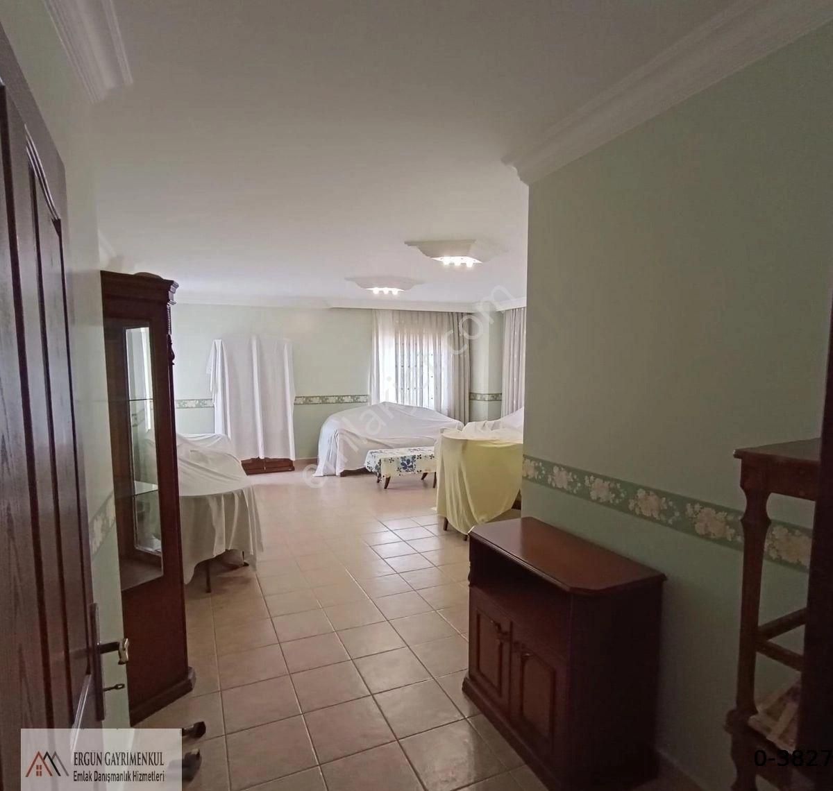 Pirireis Mahallesi 3+1 Geniş Oturumlu 190m2 Eşyalı Daire - Görsel 28